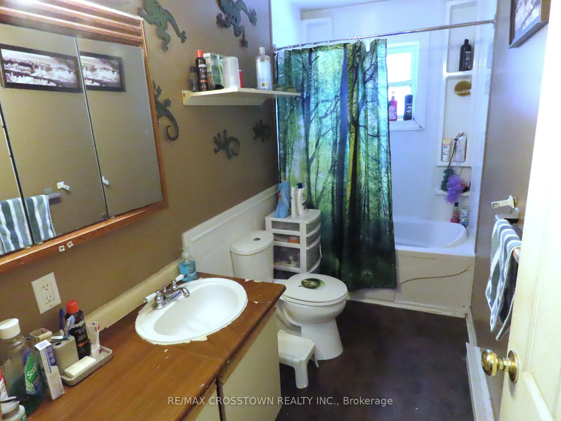 Photo 29 of 4716 Penetanguishene Road, Springwater, Hillsdale — HOMEH