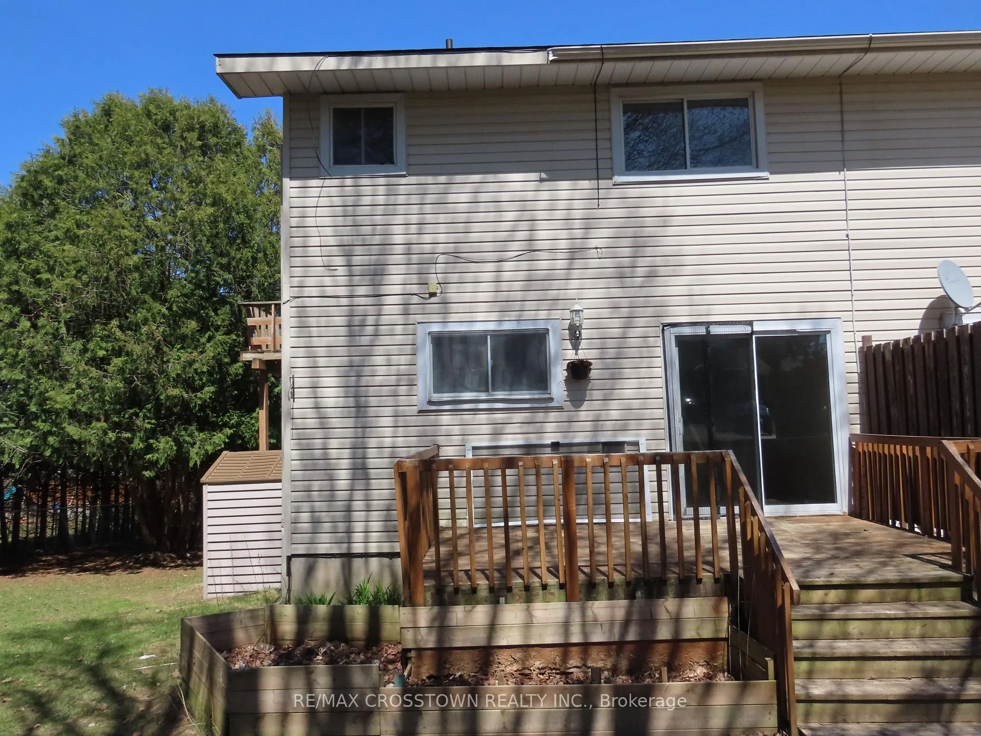 Photo 31 of 4716 Penetanguishene Road, Springwater, Hillsdale — HOMEH