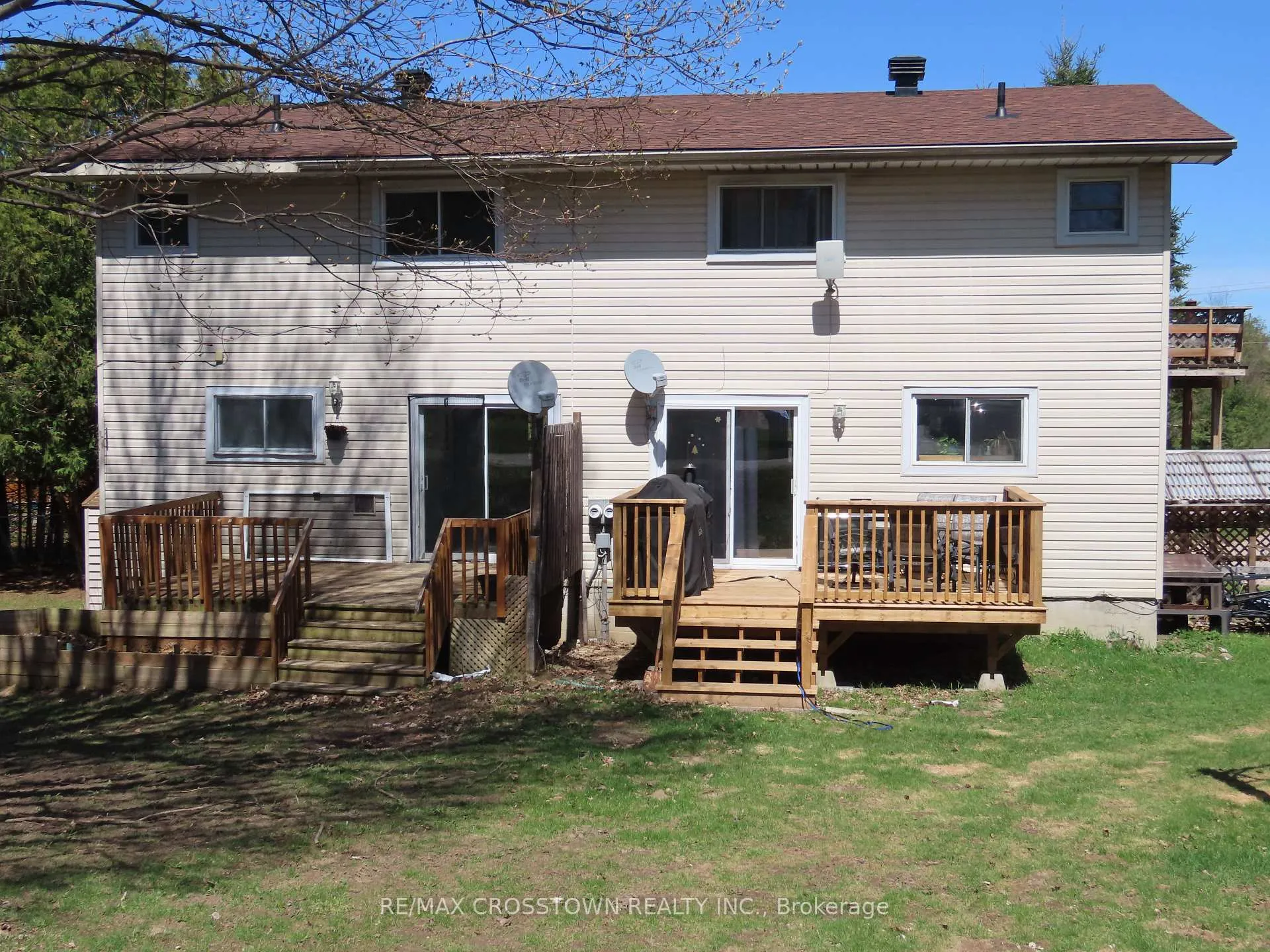 Photo 32 of 4716 Penetanguishene Road, Springwater, Hillsdale — HOMEH