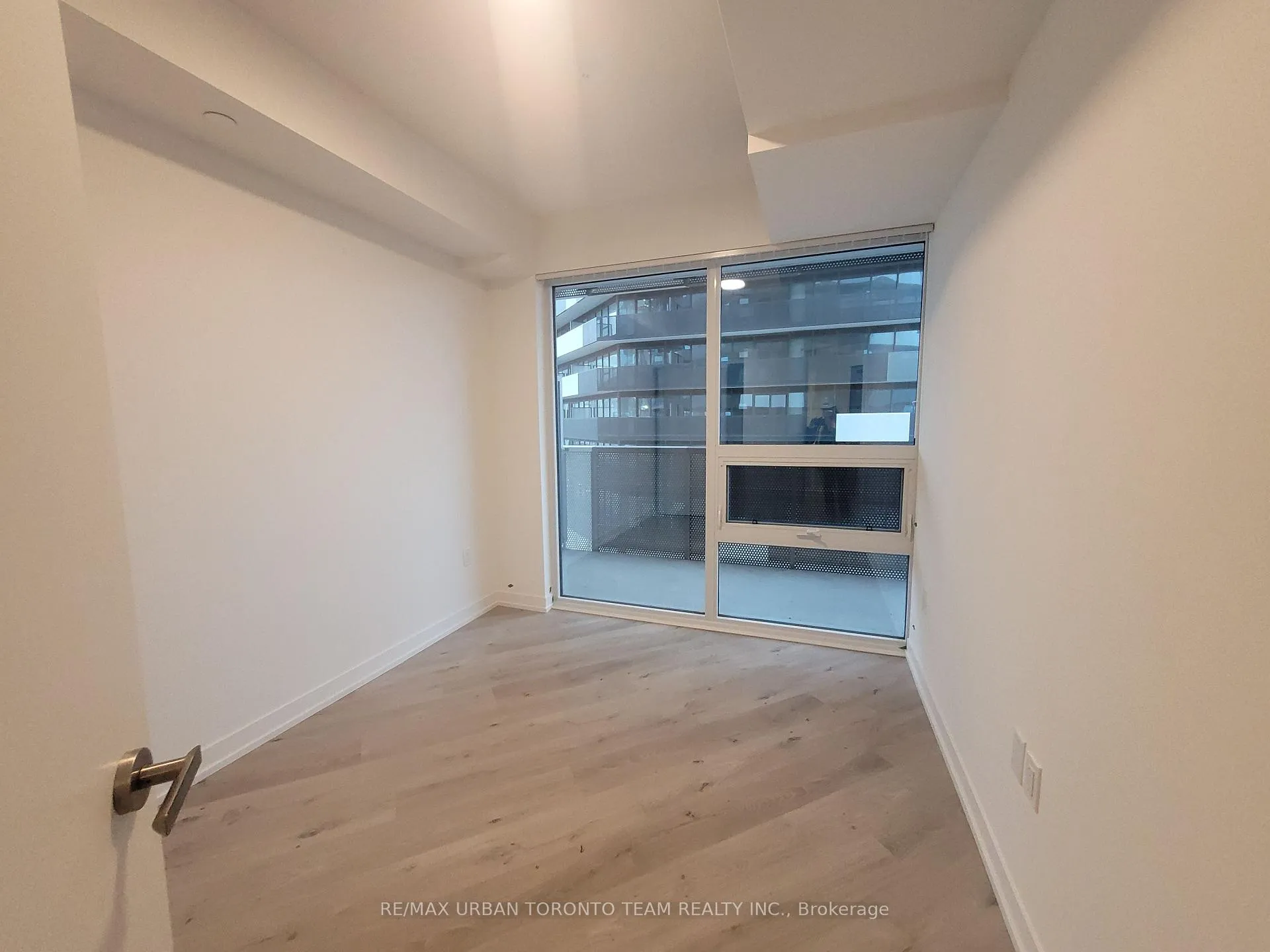 Photo 8 of Unit 1716, 138 Downes Street, Toronto, Waterfront Communities — HOMEH