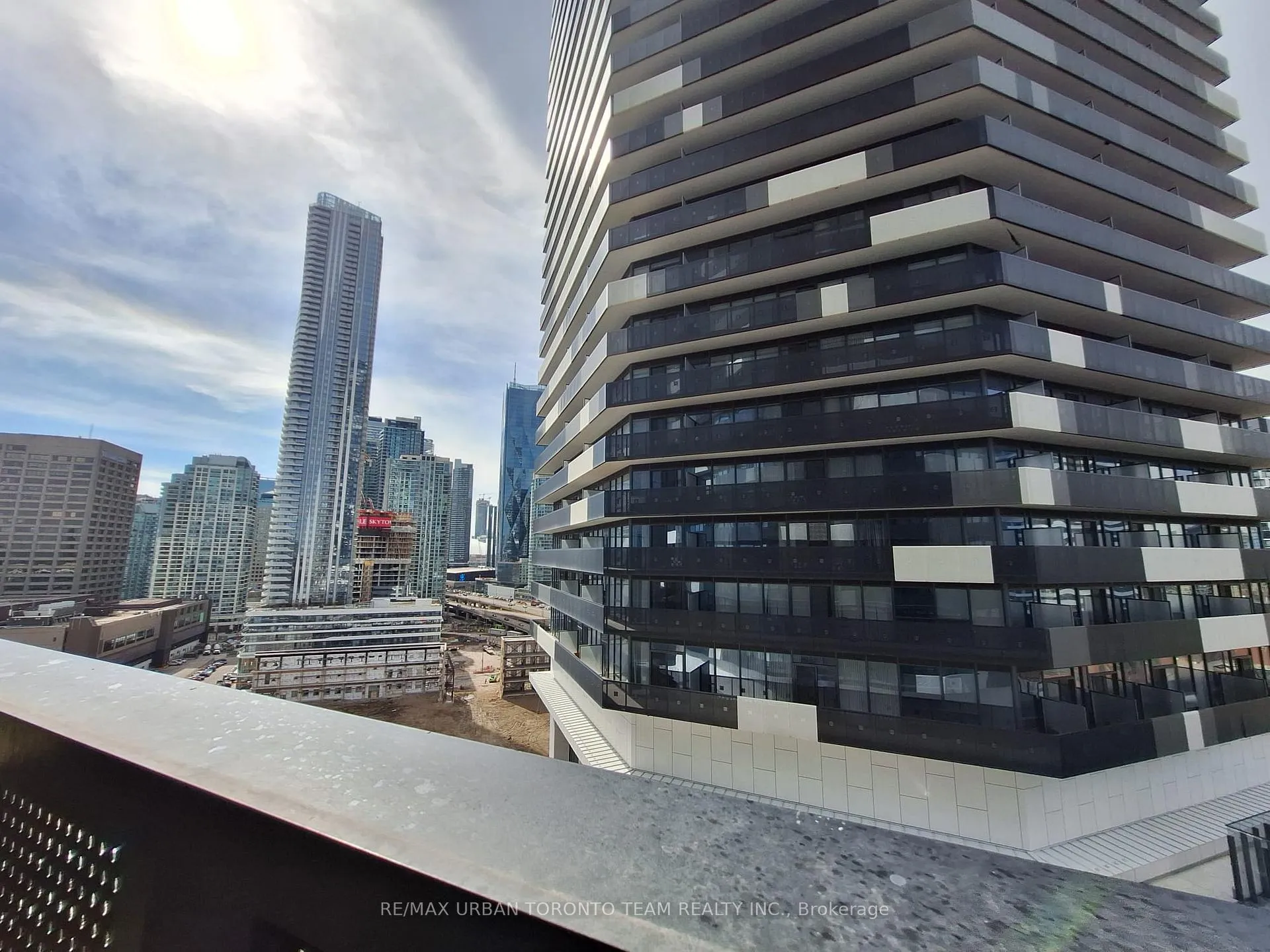 Photo 14 of Unit 1716, 138 Downes Street, Toronto, Waterfront Communities — HOMEH