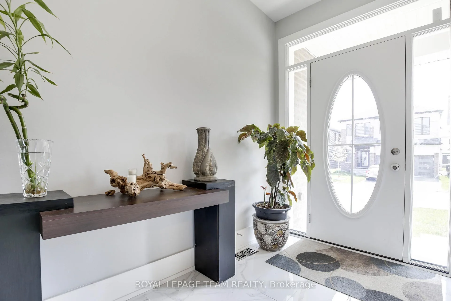 Photo 3 of 134 Unity Place, Ottawa, Stittsville (North) — HOMEH