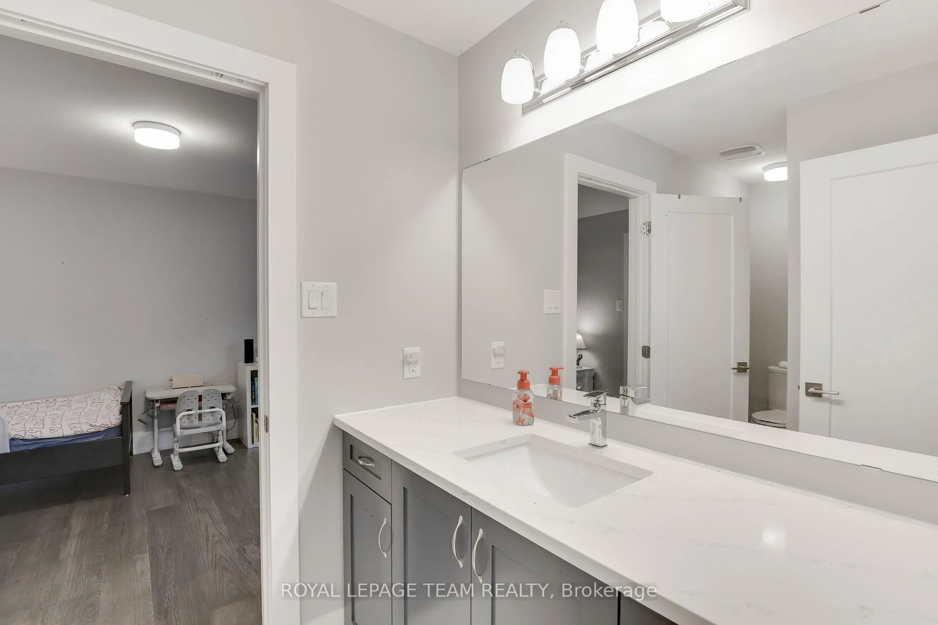 Photo 24 of 134 Unity Place, Ottawa, Stittsville (North) — HOMEH