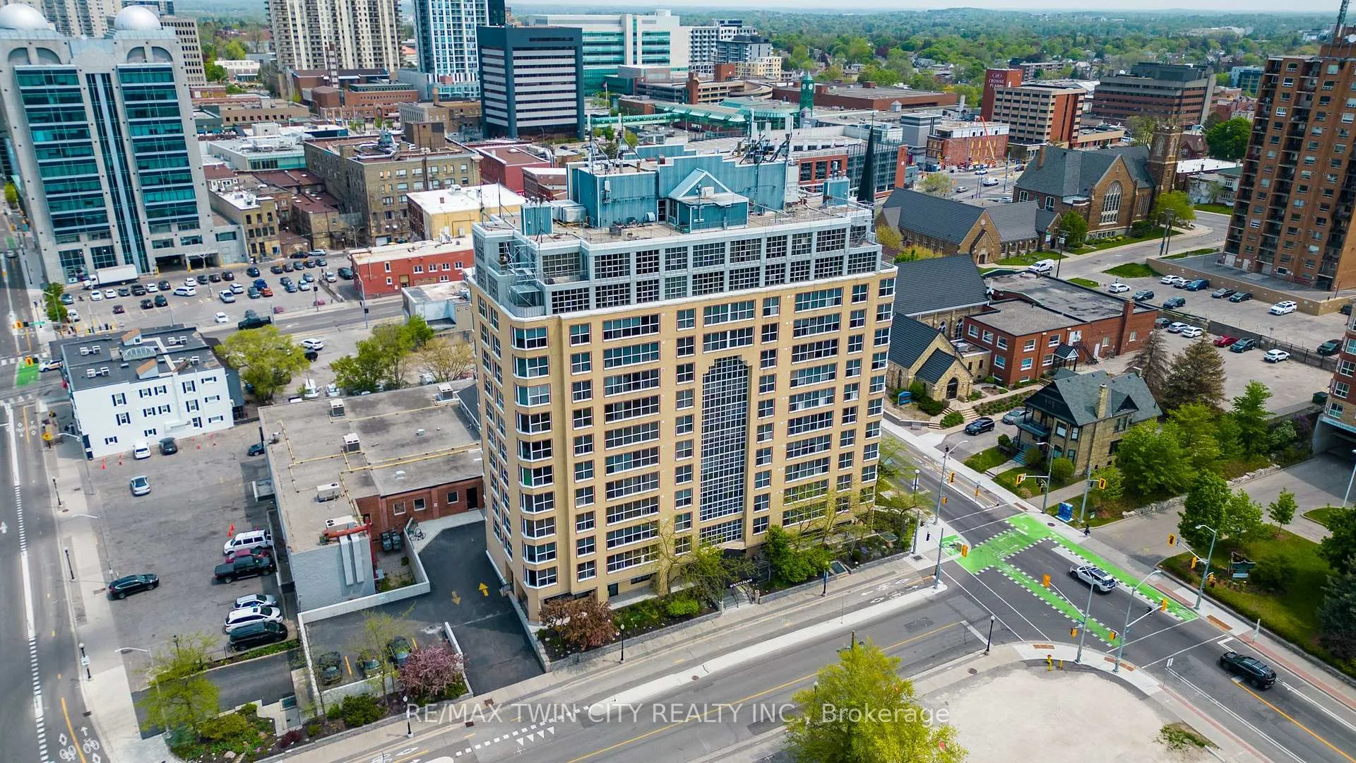 Photo 5 of Unit 405, 150 Queen Street S, Kitchener — HOMEH