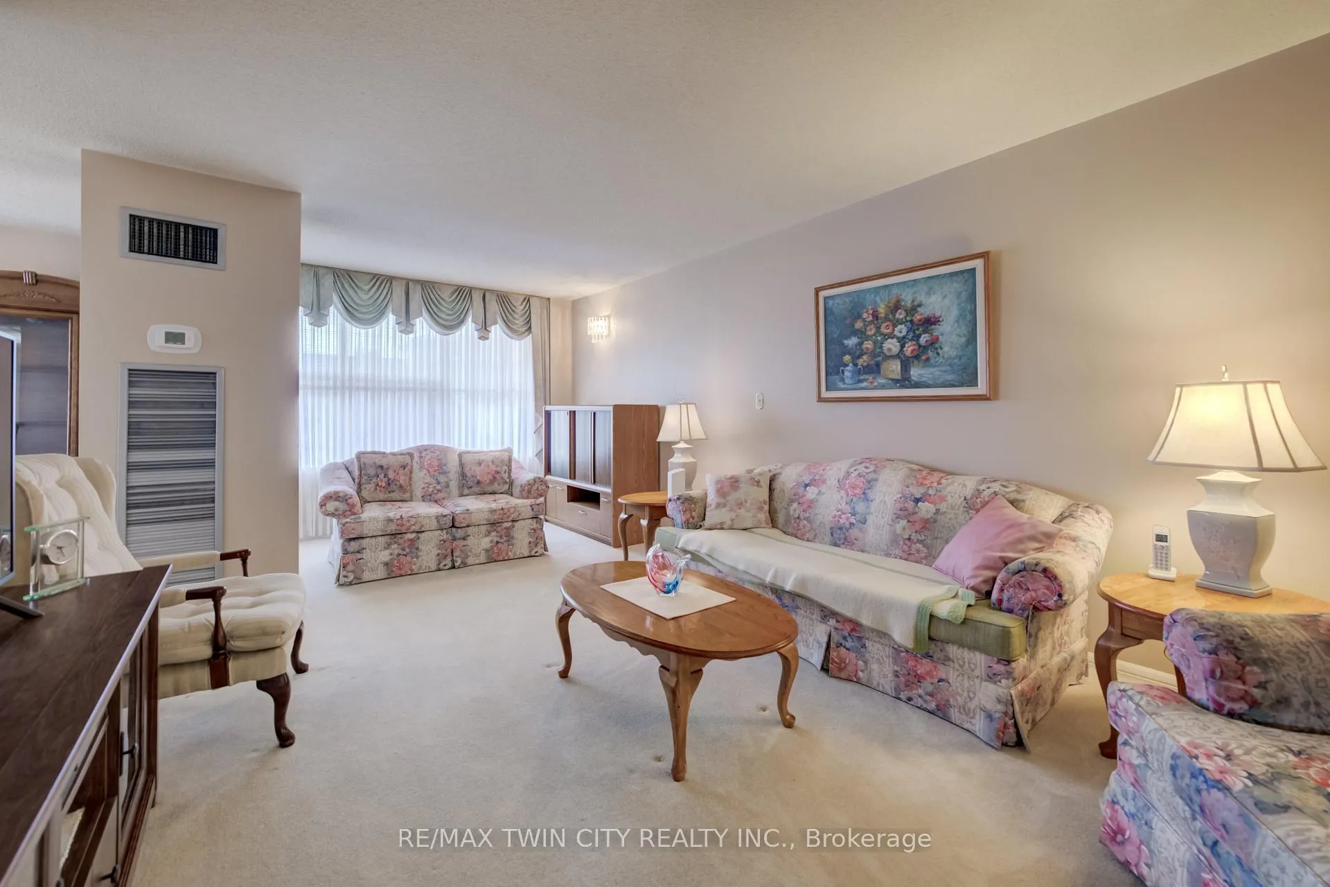 Photo 12 of Unit 405, 150 Queen Street S, Kitchener — HOMEH
