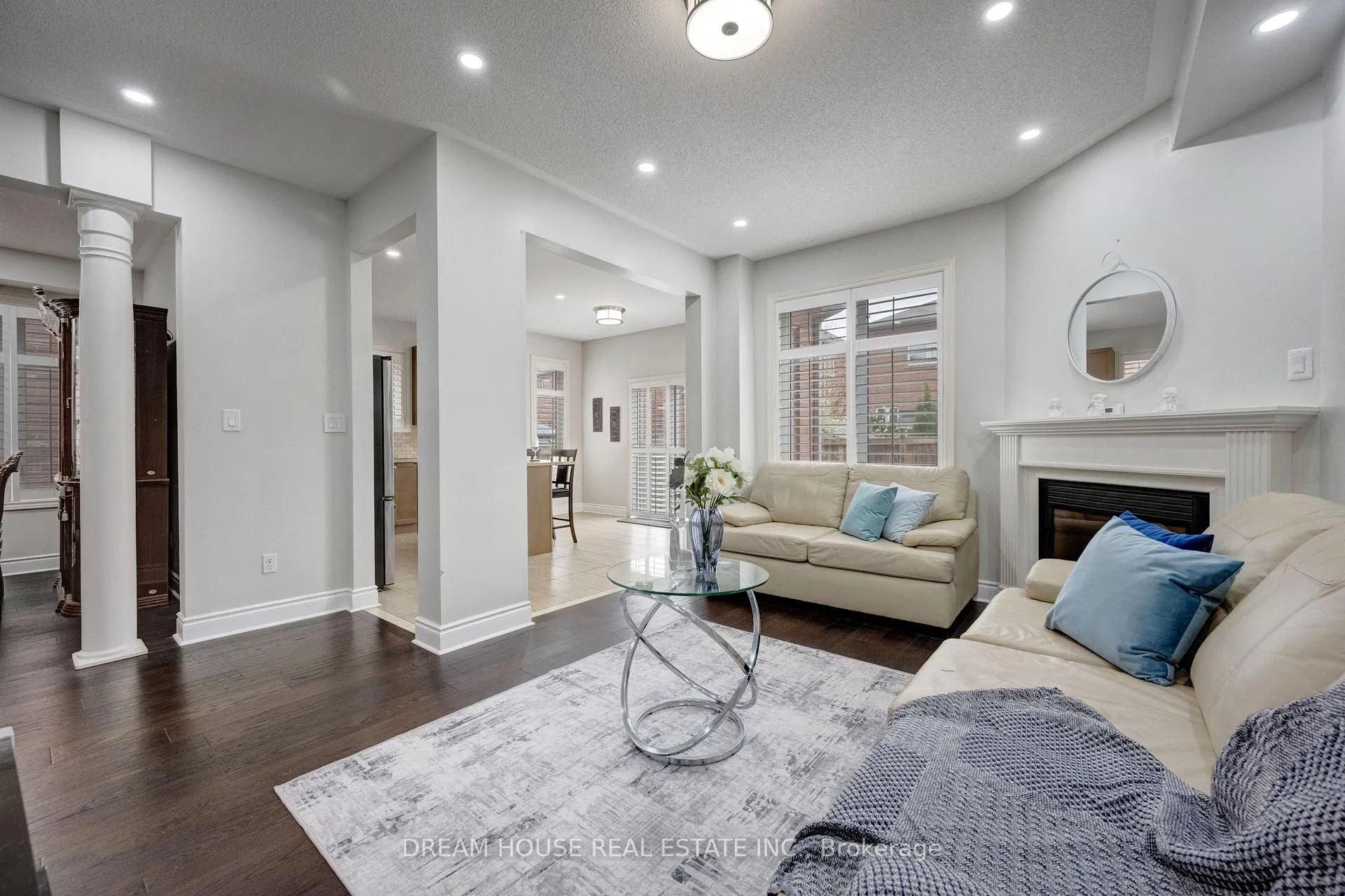 Photo 21 of 353 Michener Place, Milton, Harrison — HOMEH
