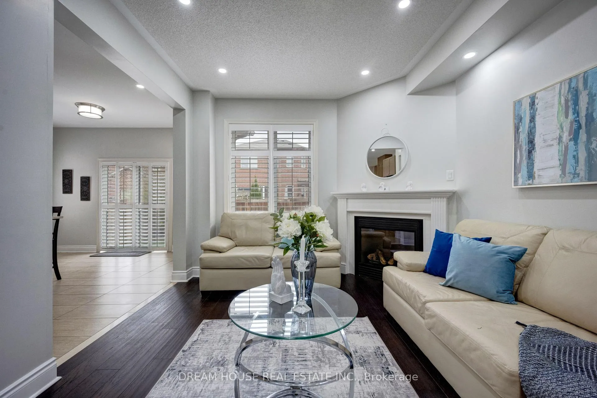 Photo 23 of 353 Michener Place, Milton, Harrison — HOMEH
