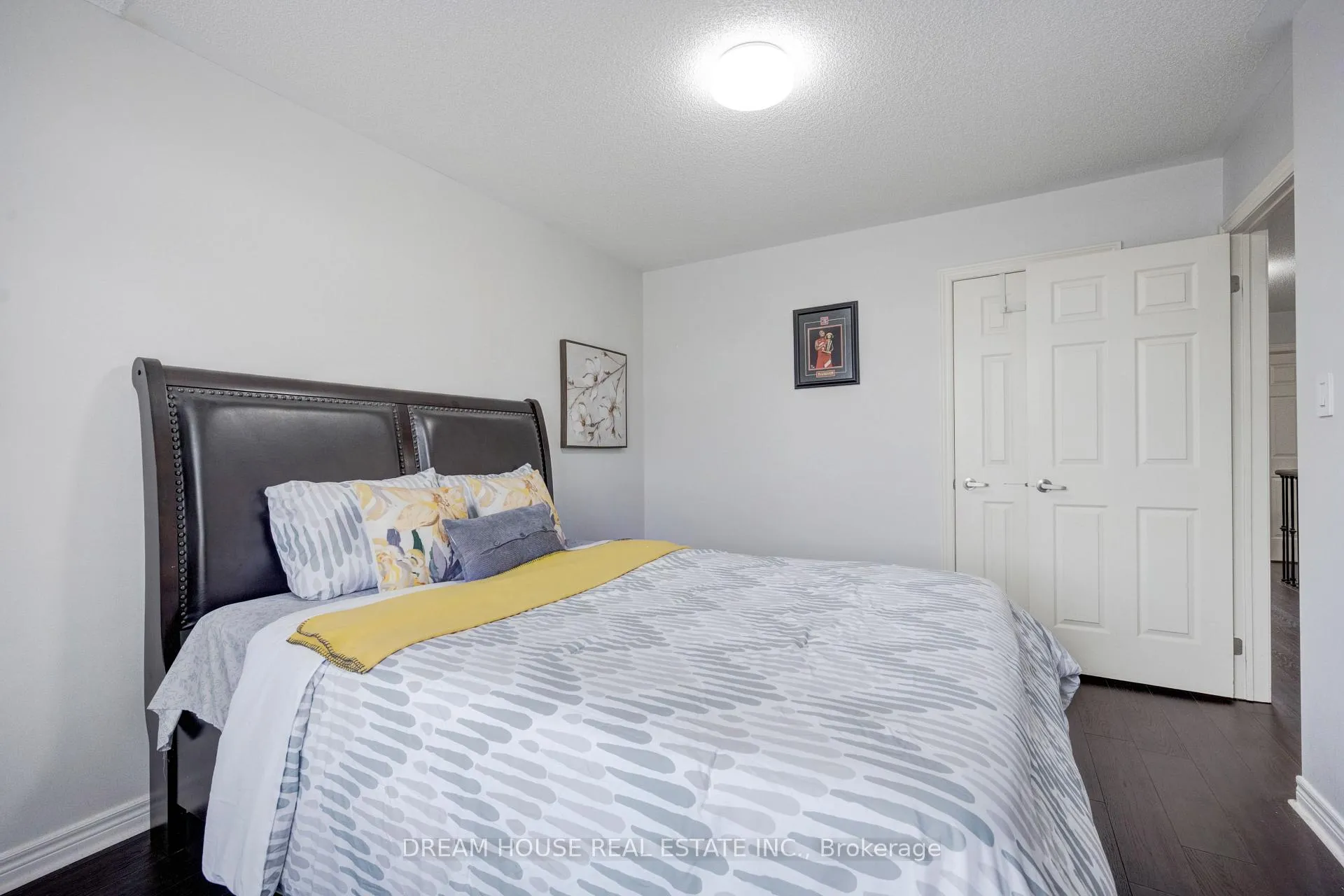 Photo 36 of 353 Michener Place, Milton, Harrison — HOMEH