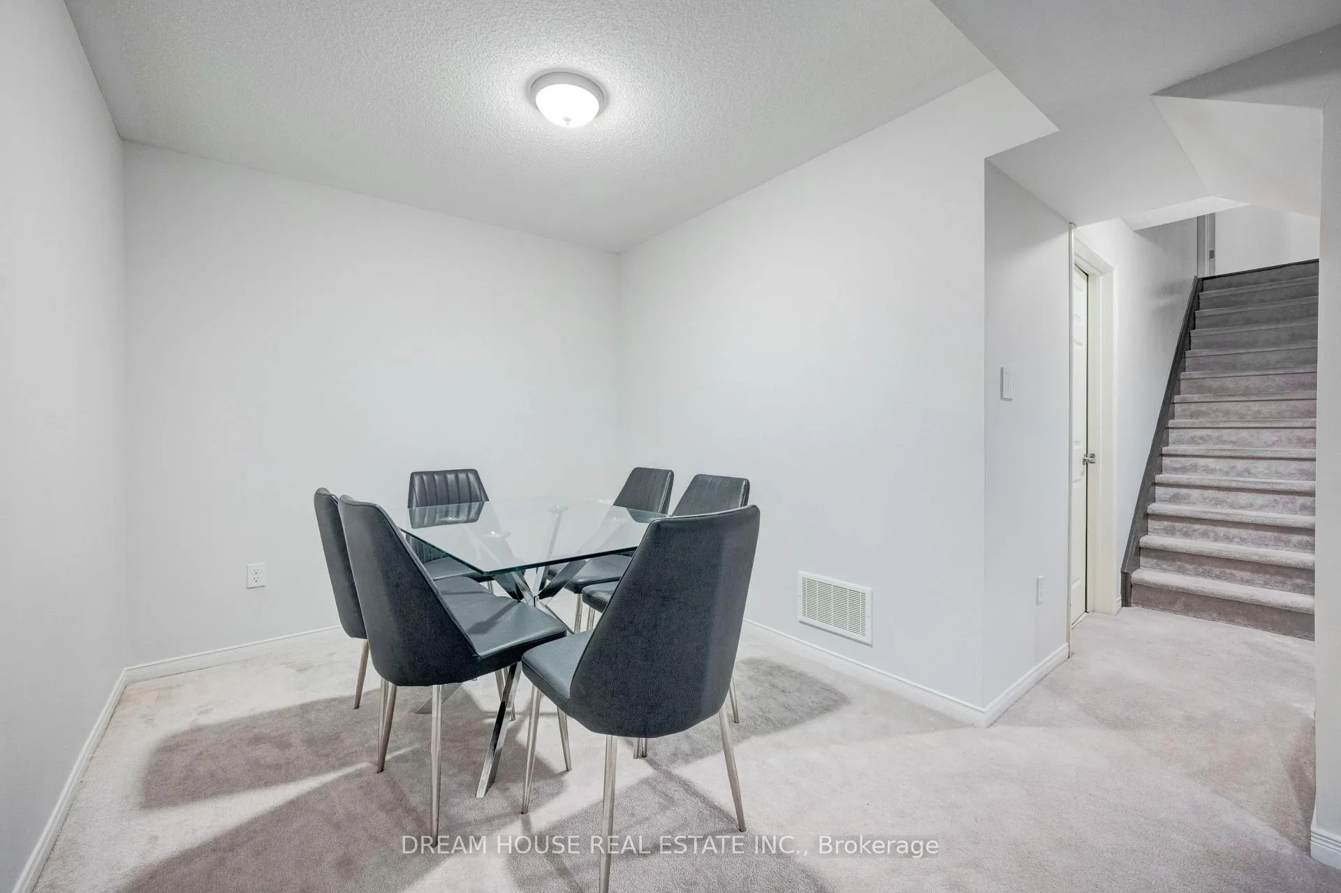Photo 44 of 353 Michener Place, Milton, Harrison — HOMEH