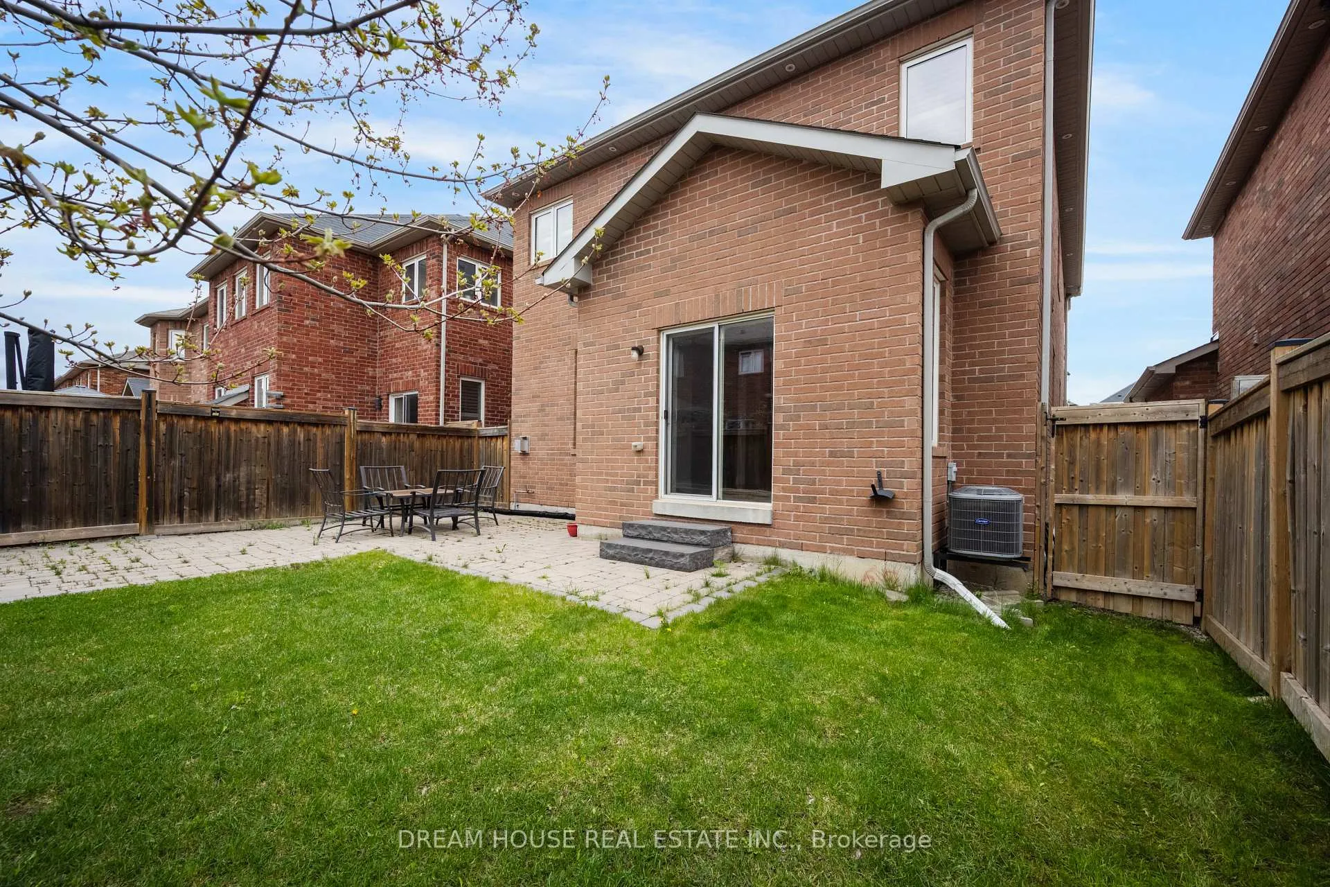 Photo 47 of 353 Michener Place, Milton, Harrison — HOMEH