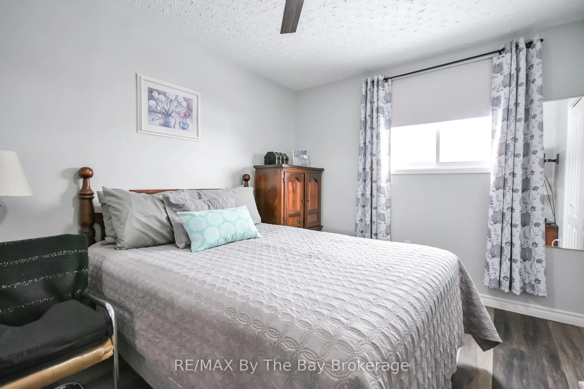 Photo 20 of 464 William Street, Midland — HOMEH