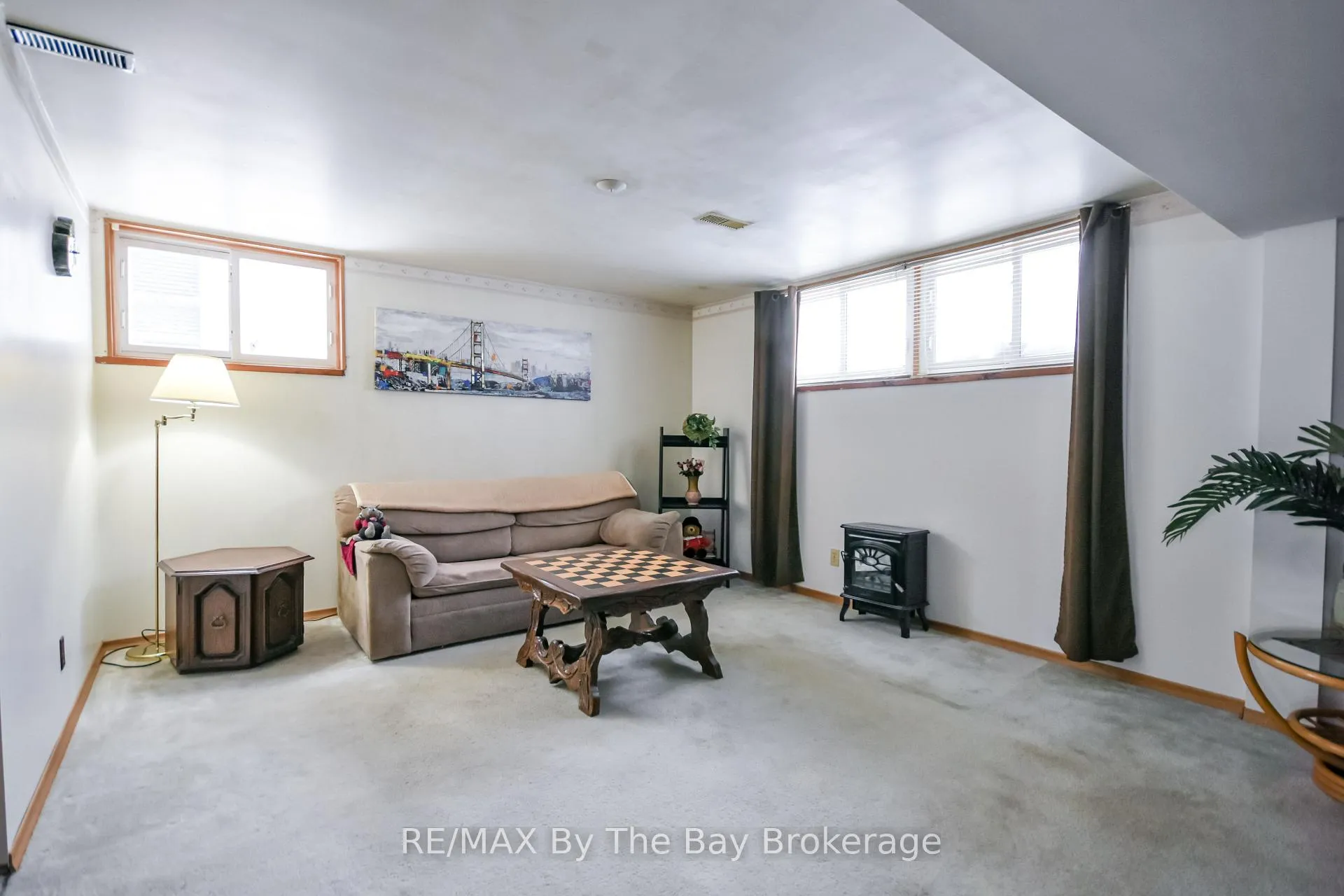 Photo 35 of 464 William Street, Midland — HOMEH