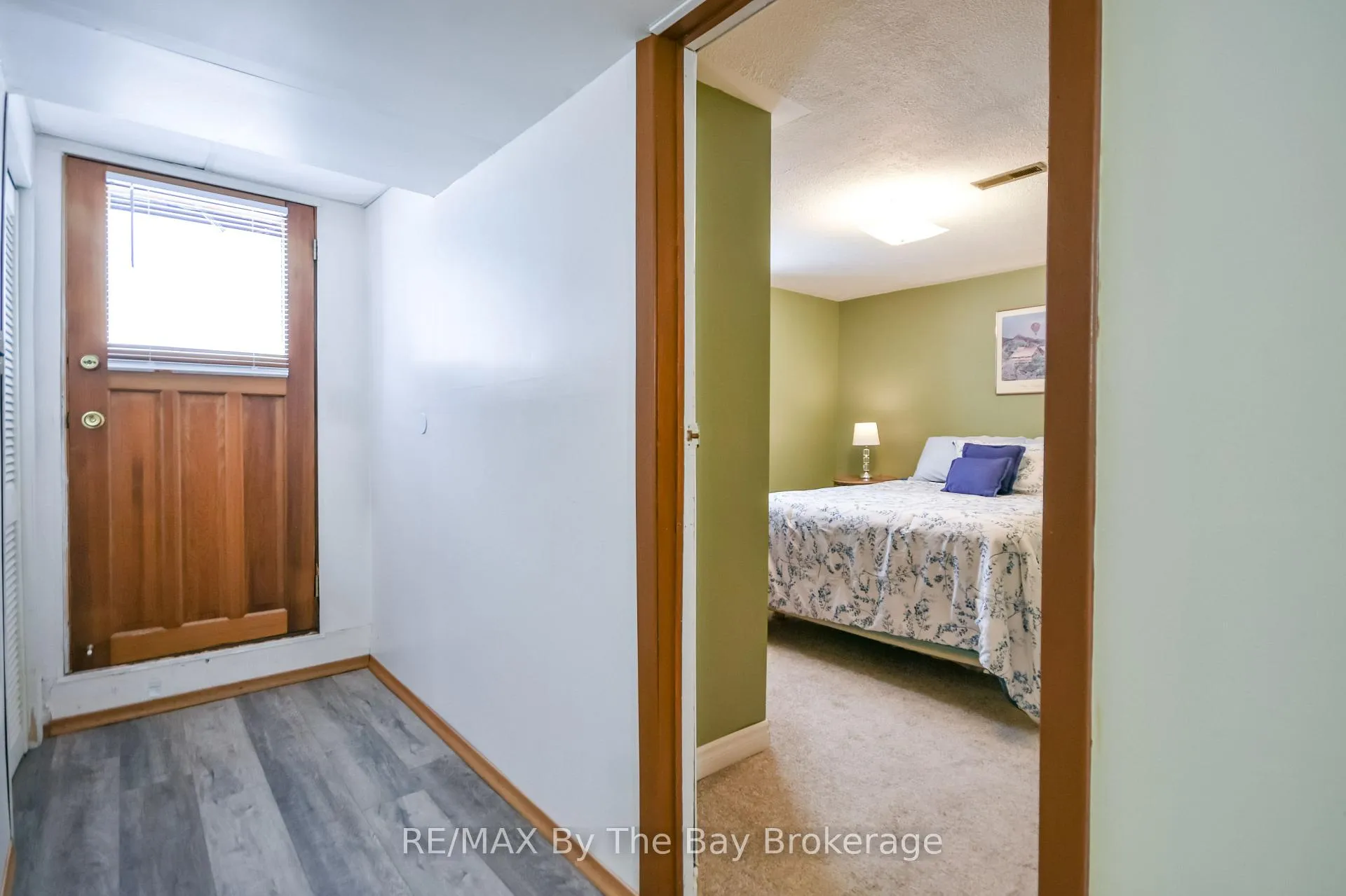 Photo 42 of 464 William Street, Midland — HOMEH
