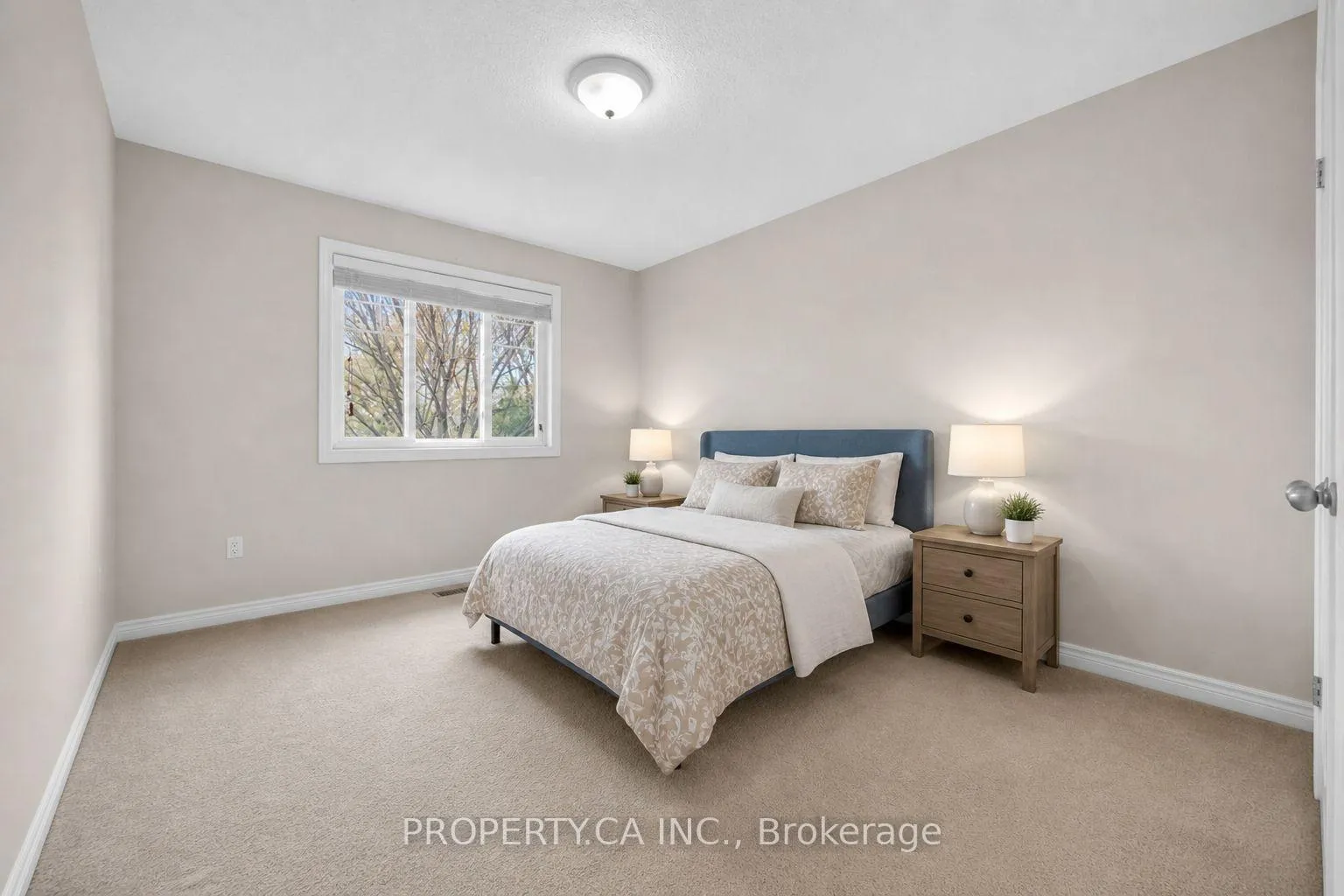 Photo 19 of Unit 8, 60 Cloverleaf Drive, Hamilton, Ancaster — HOMEH
