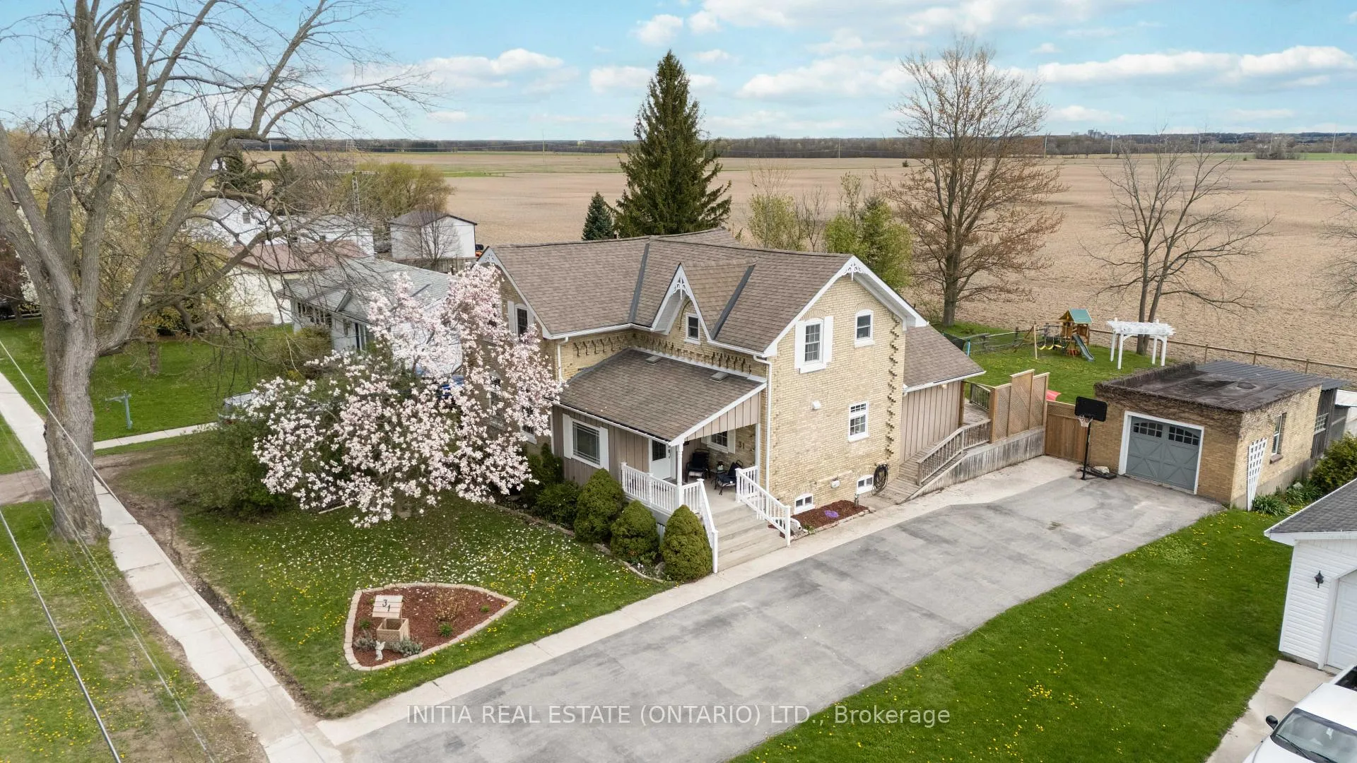 Photo 19 of 31 King Street N, South Huron, Stephen — HOMEH