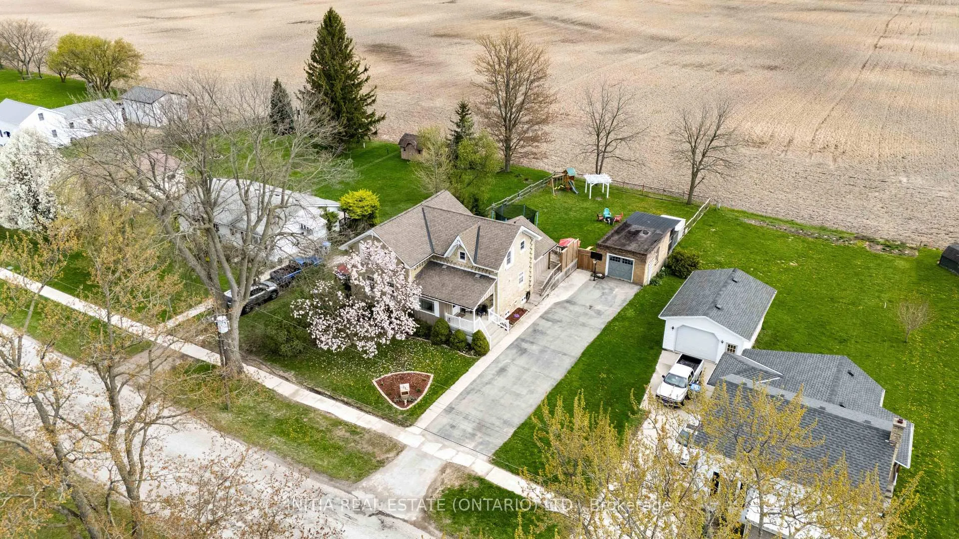 Photo 20 of 31 King Street N, South Huron, Stephen — HOMEH