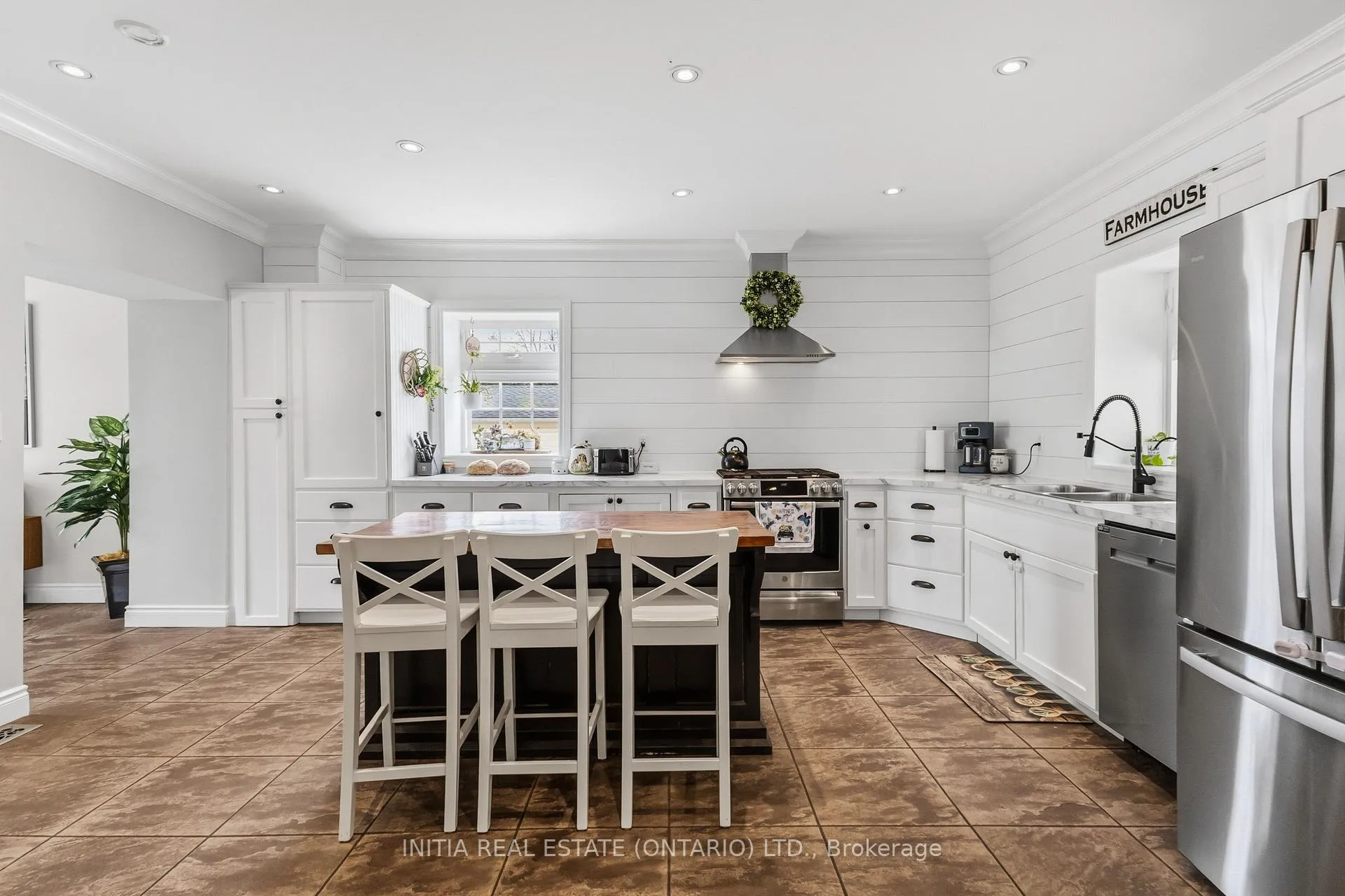 Photo 42 of 31 King Street N, South Huron, Stephen — HOMEH