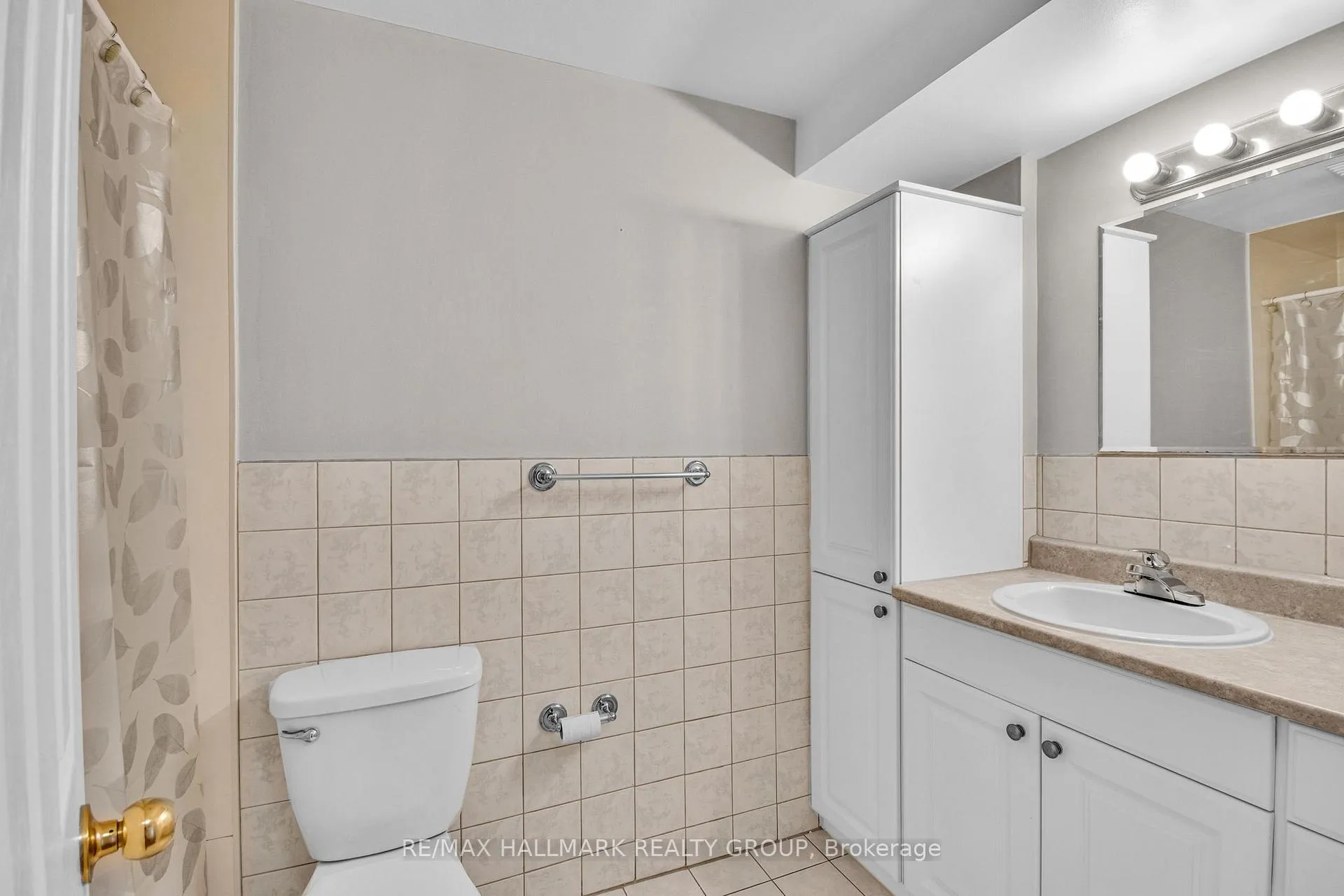 Photo 16 of 338 Stone Quarry Private, Ottawa, Carson Meadows — HOMEH