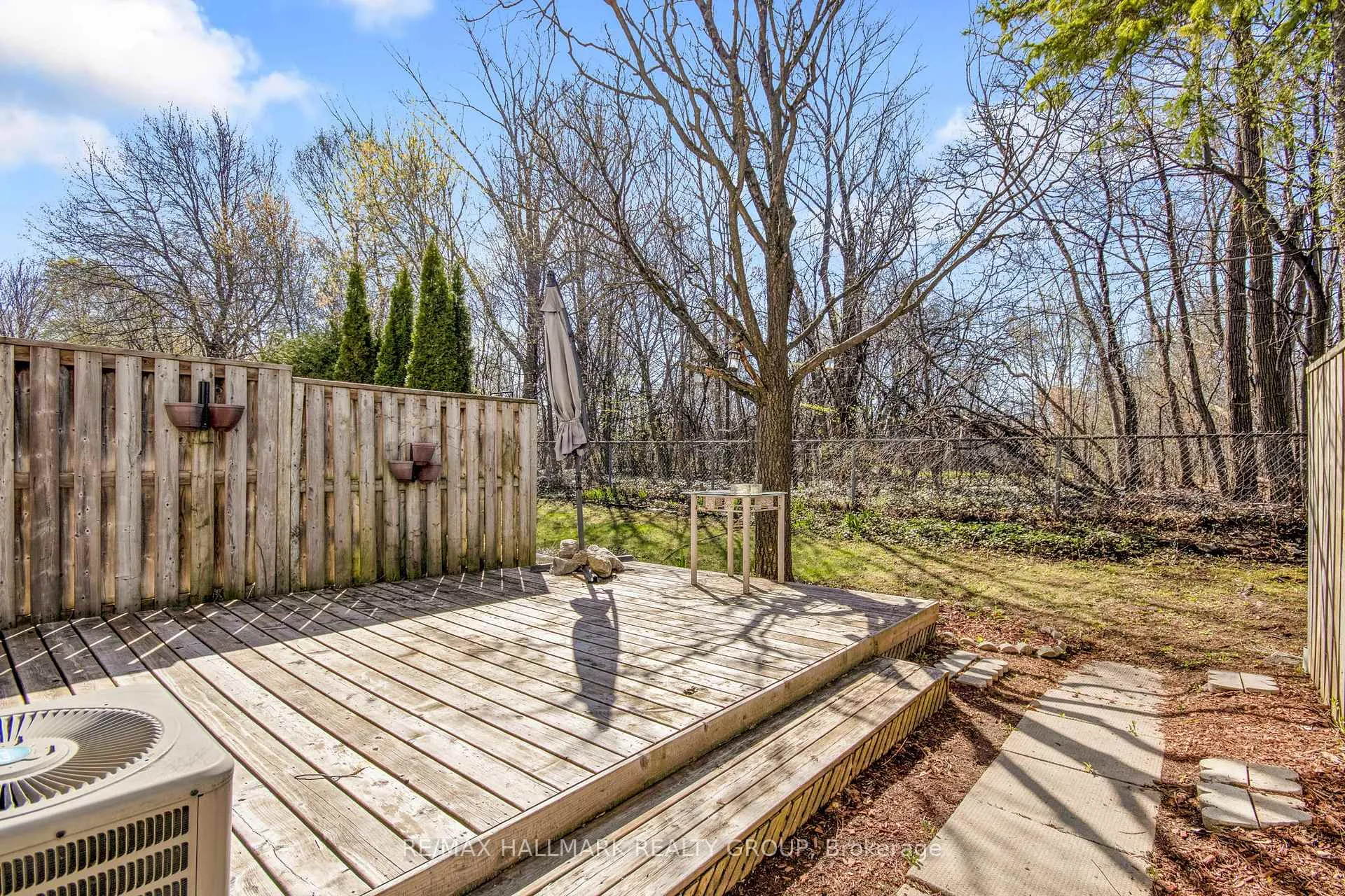 Photo 23 of 338 Stone Quarry Private, Ottawa, Carson Meadows — HOMEH