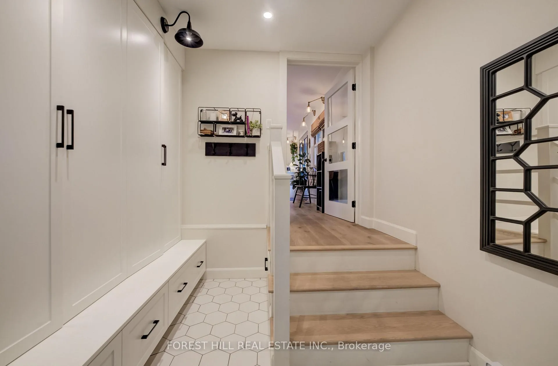 Photo 20 of 48 Aberdeen Road N, Cambridge — HOMEH