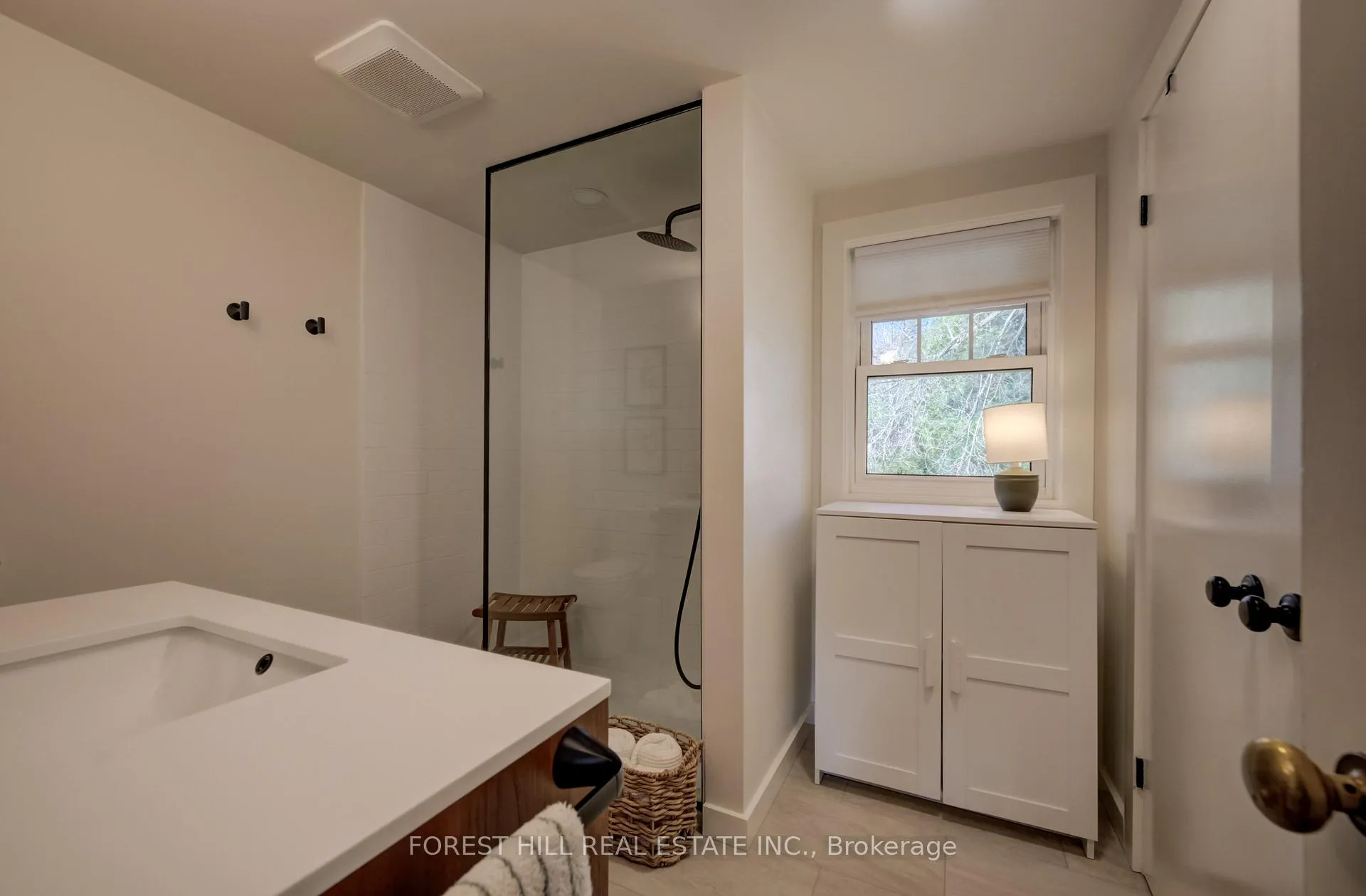 Photo 29 of 48 Aberdeen Road N, Cambridge — HOMEH