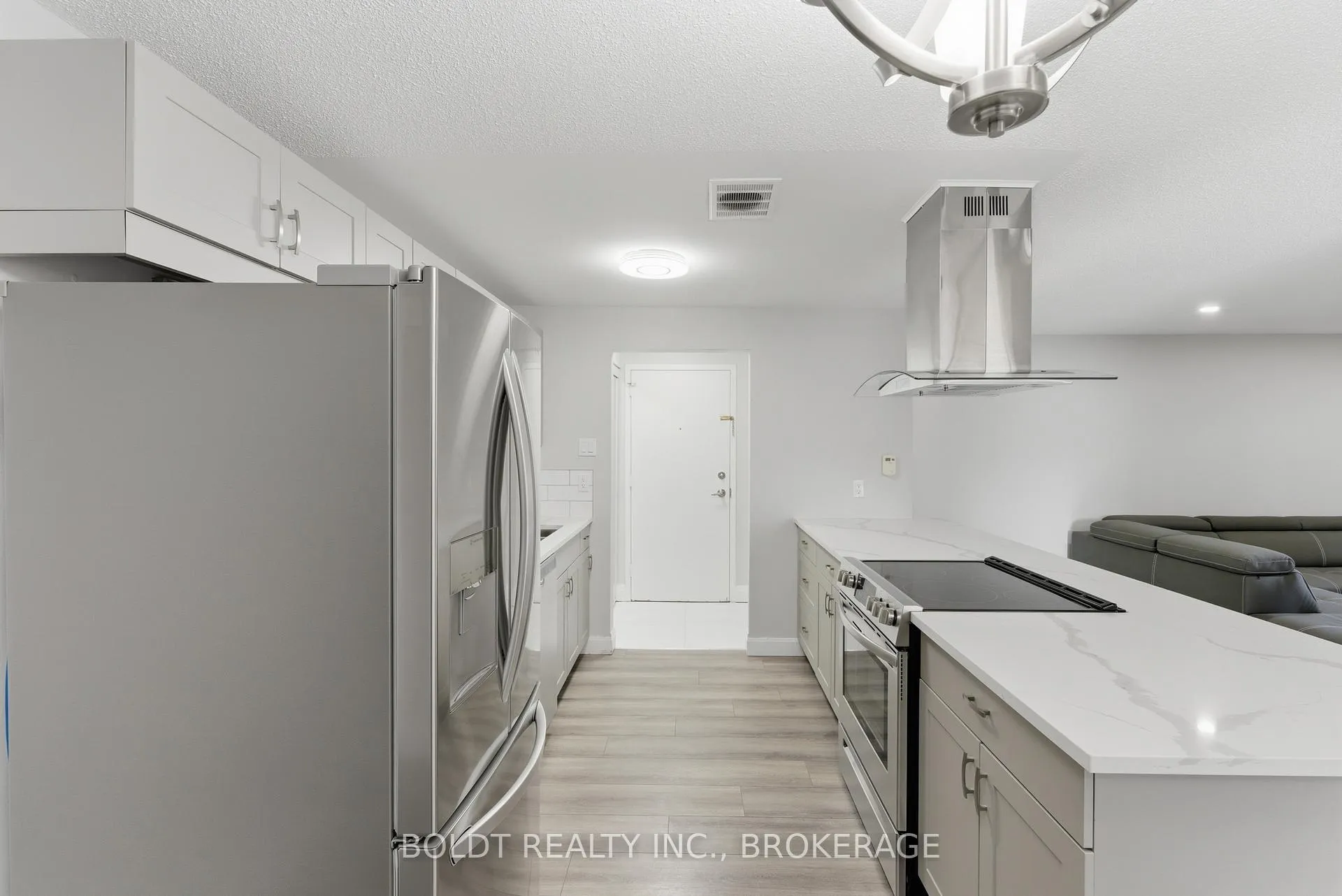 Photo 4 of Unit 107, 264 Grantham Avenue, St. Catharines, Carlton/Bunting — HOMEH