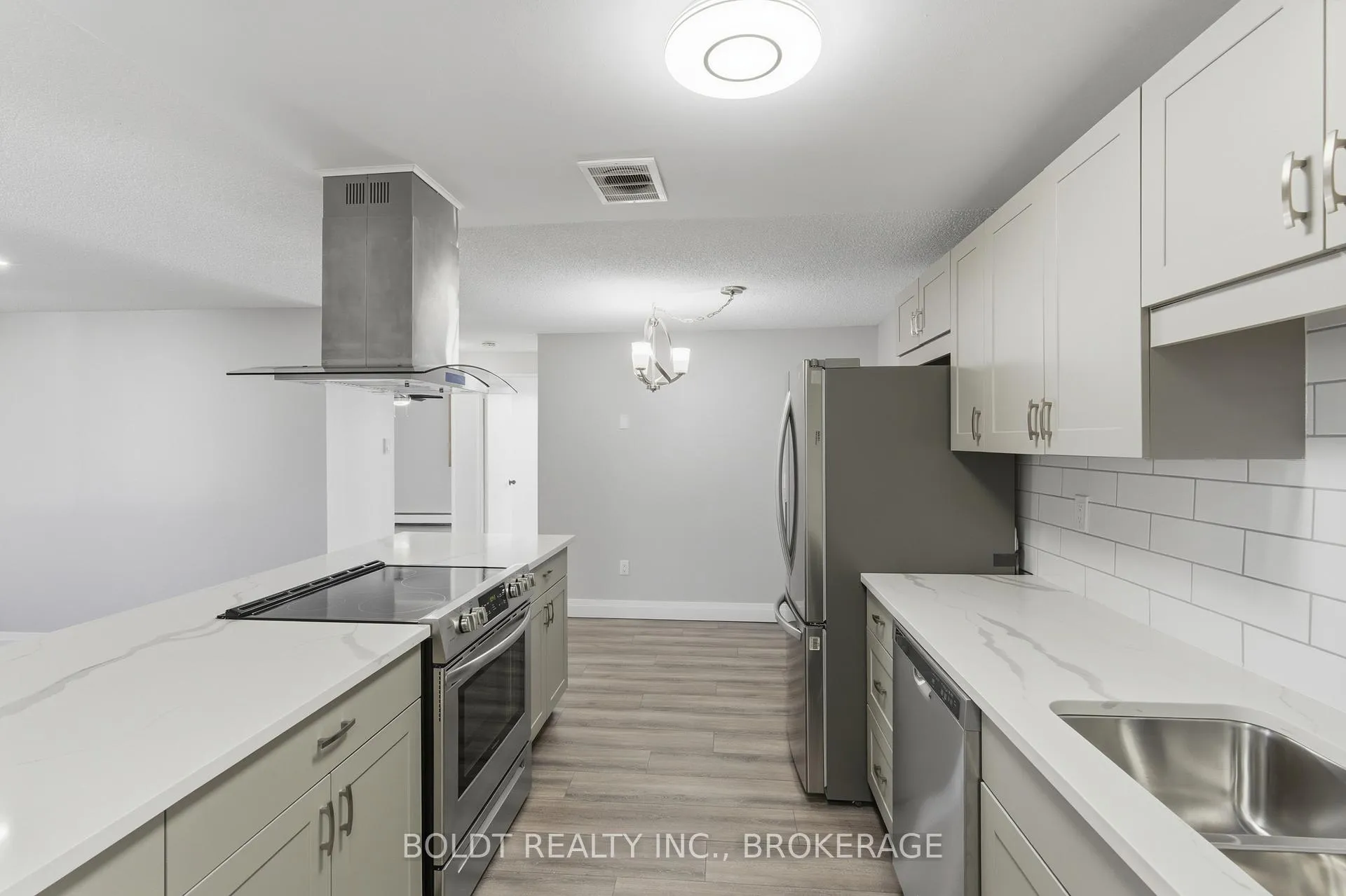 Photo 6 of Unit 107, 264 Grantham Avenue, St. Catharines, Carlton/Bunting — HOMEH