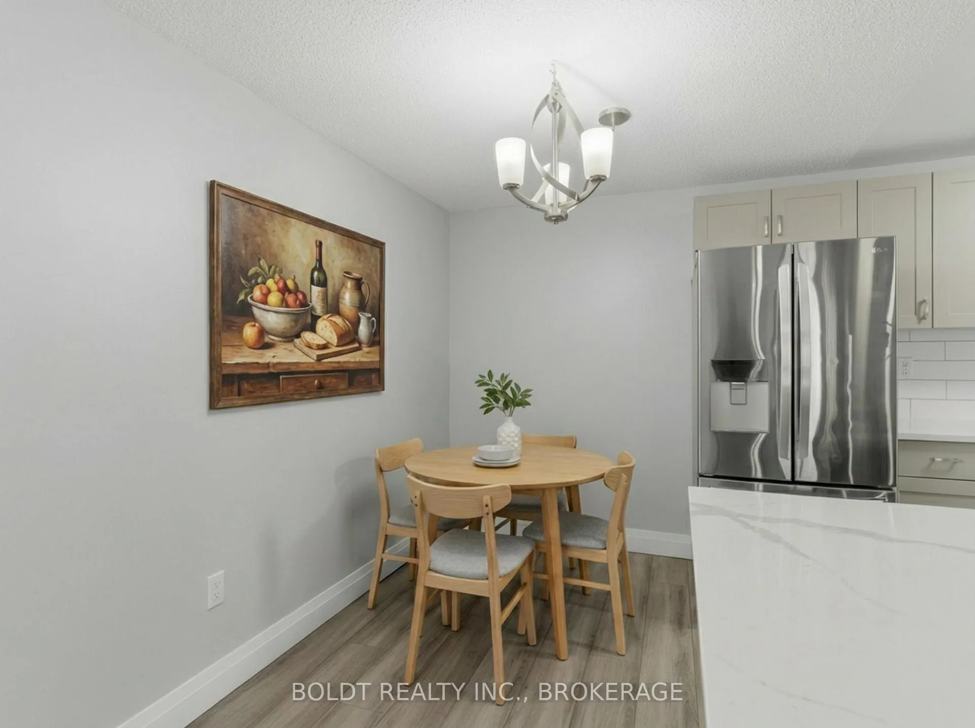 Photo 7 of Unit 107, 264 Grantham Avenue, St. Catharines, Carlton/Bunting — HOMEH