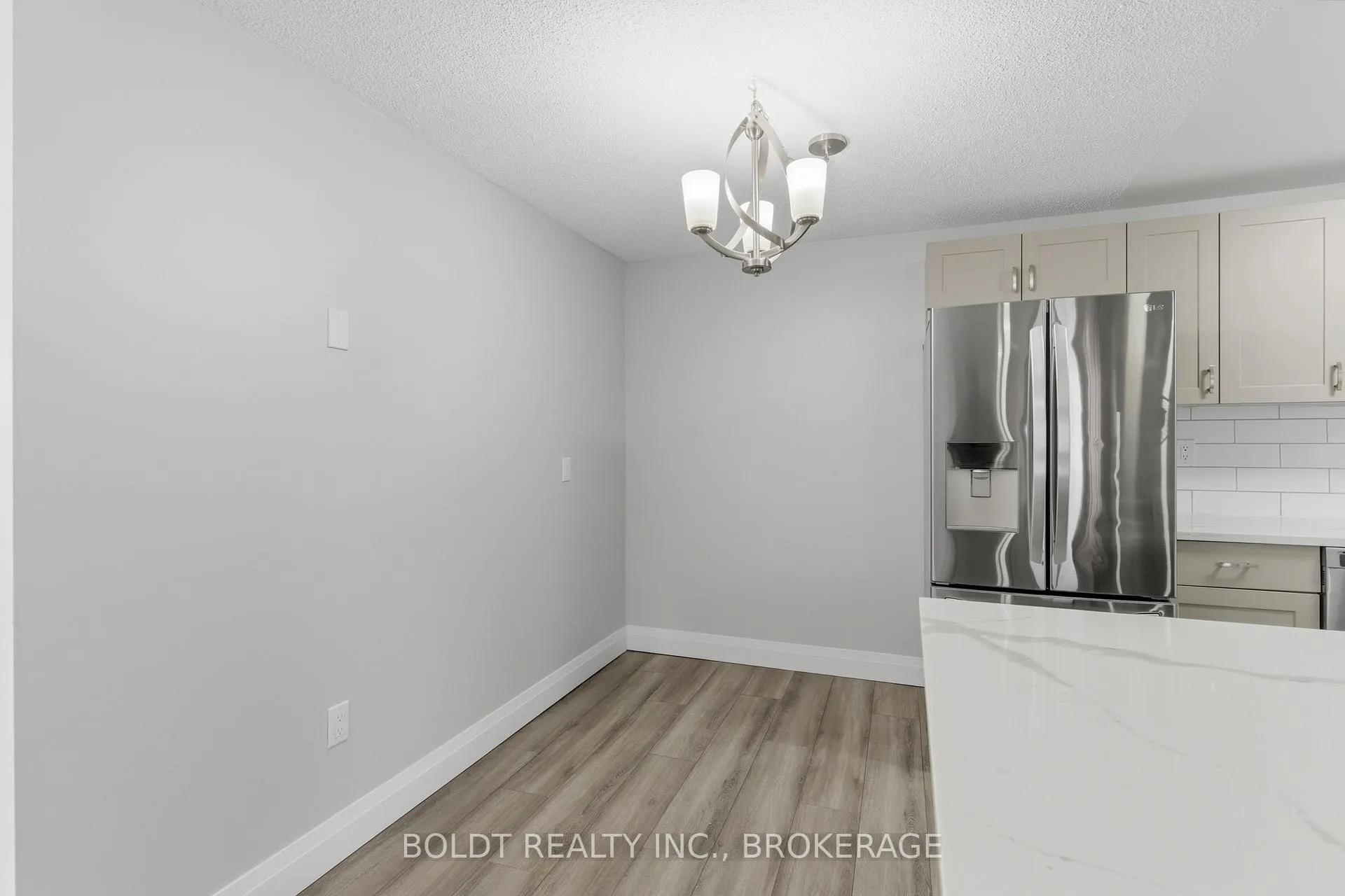 Photo 8 of Unit 107, 264 Grantham Avenue, St. Catharines, Carlton/Bunting — HOMEH