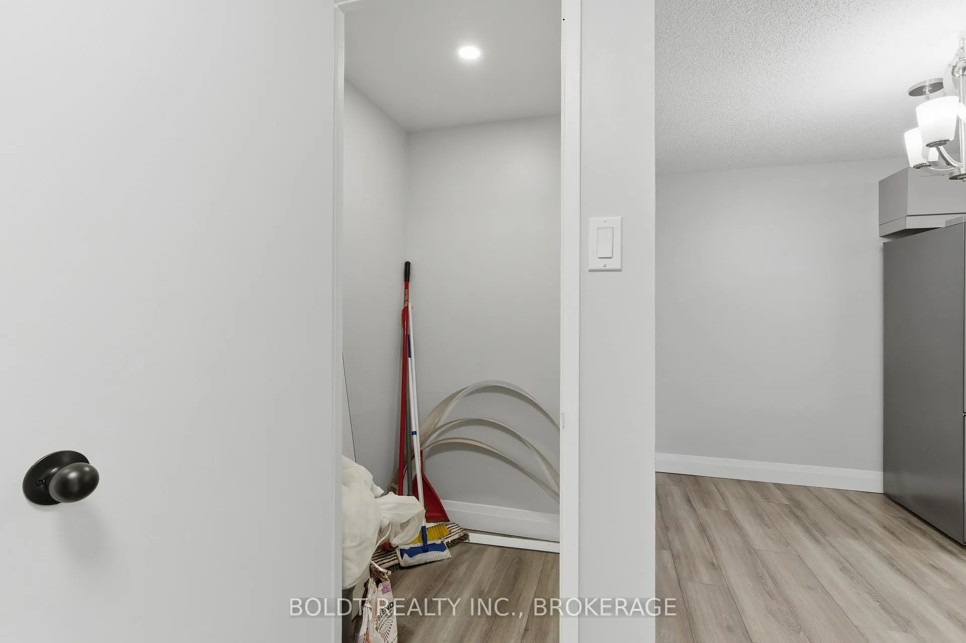 Photo 21 of Unit 107, 264 Grantham Avenue, St. Catharines, Carlton/Bunting — HOMEH