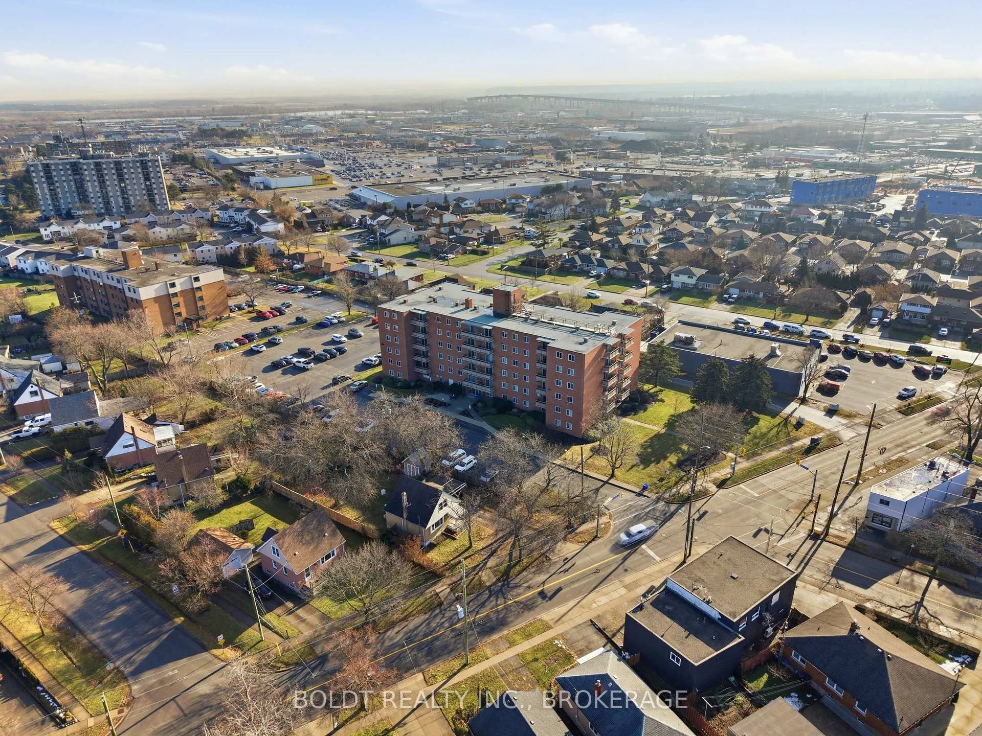 Photo 24 of Unit 107, 264 Grantham Avenue, St. Catharines, Carlton/Bunting — HOMEH
