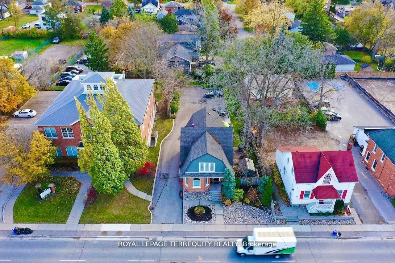 Photo 2 of 567 Kingston Road W, Ajax, Central West — HOMEH