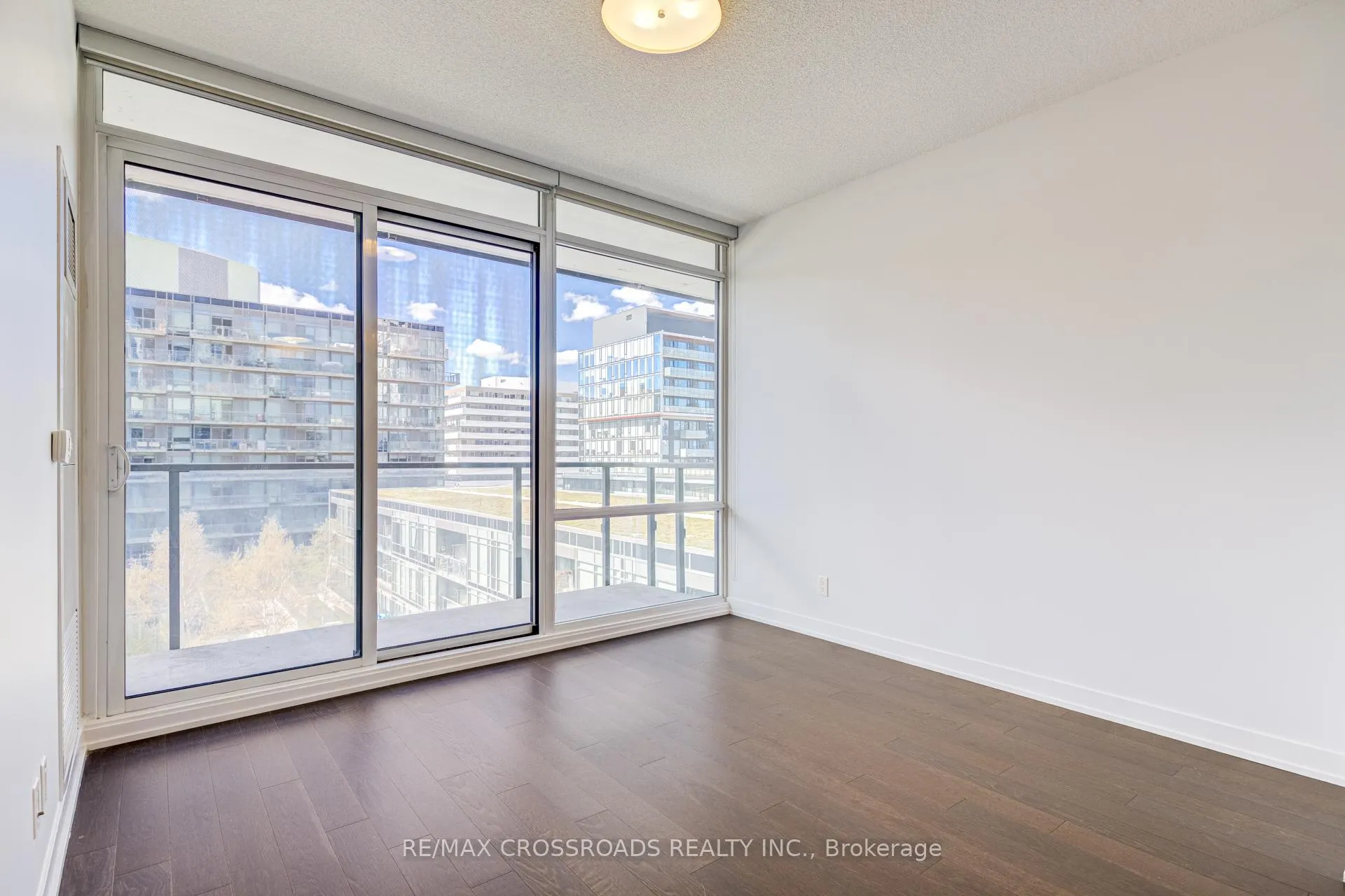Photo 4 of Unit S612, 455 Front Street E, Toronto, Waterfront Communities — HOMEH