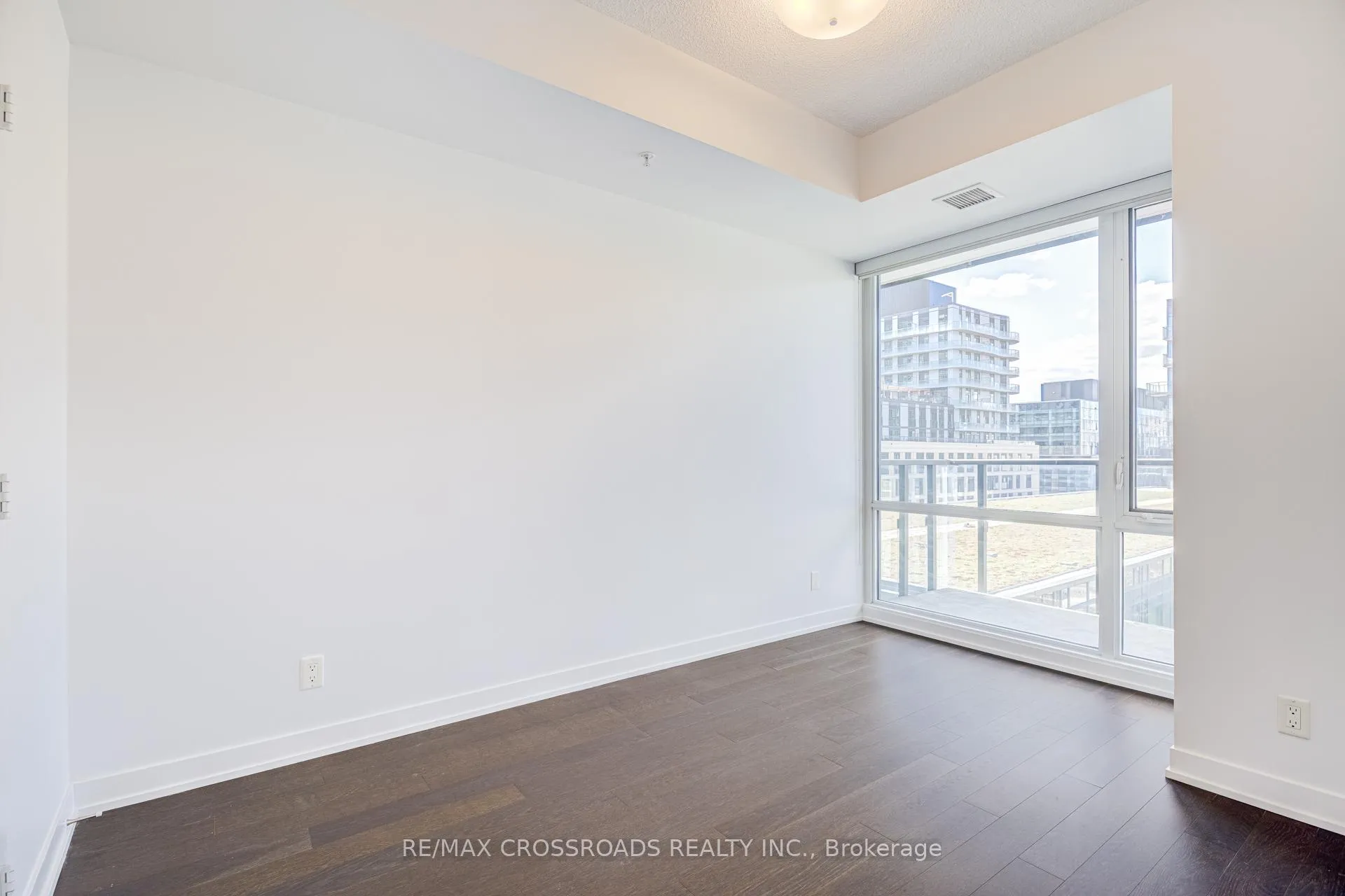 Photo 7 of Unit S612, 455 Front Street E, Toronto, Waterfront Communities — HOMEH