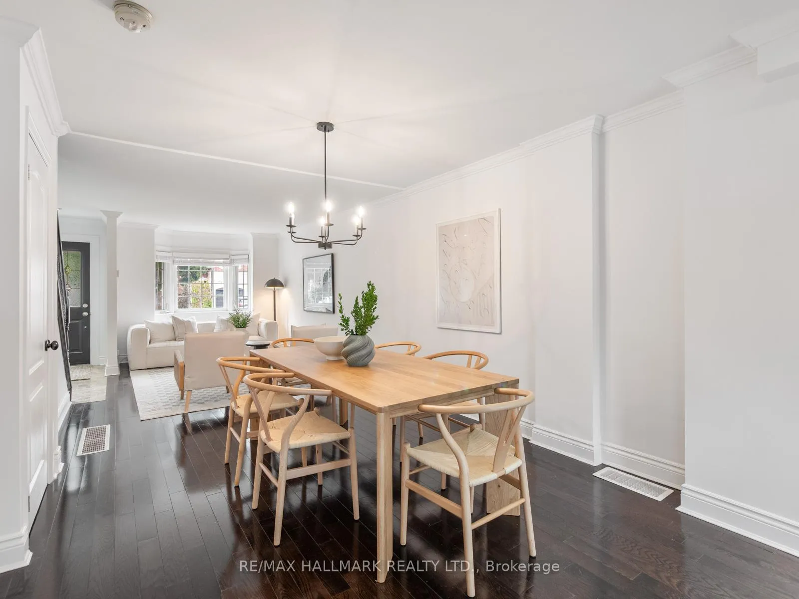 Photo 10 of 144 Floyd Avenue, Toronto, Broadview North — HOMEH