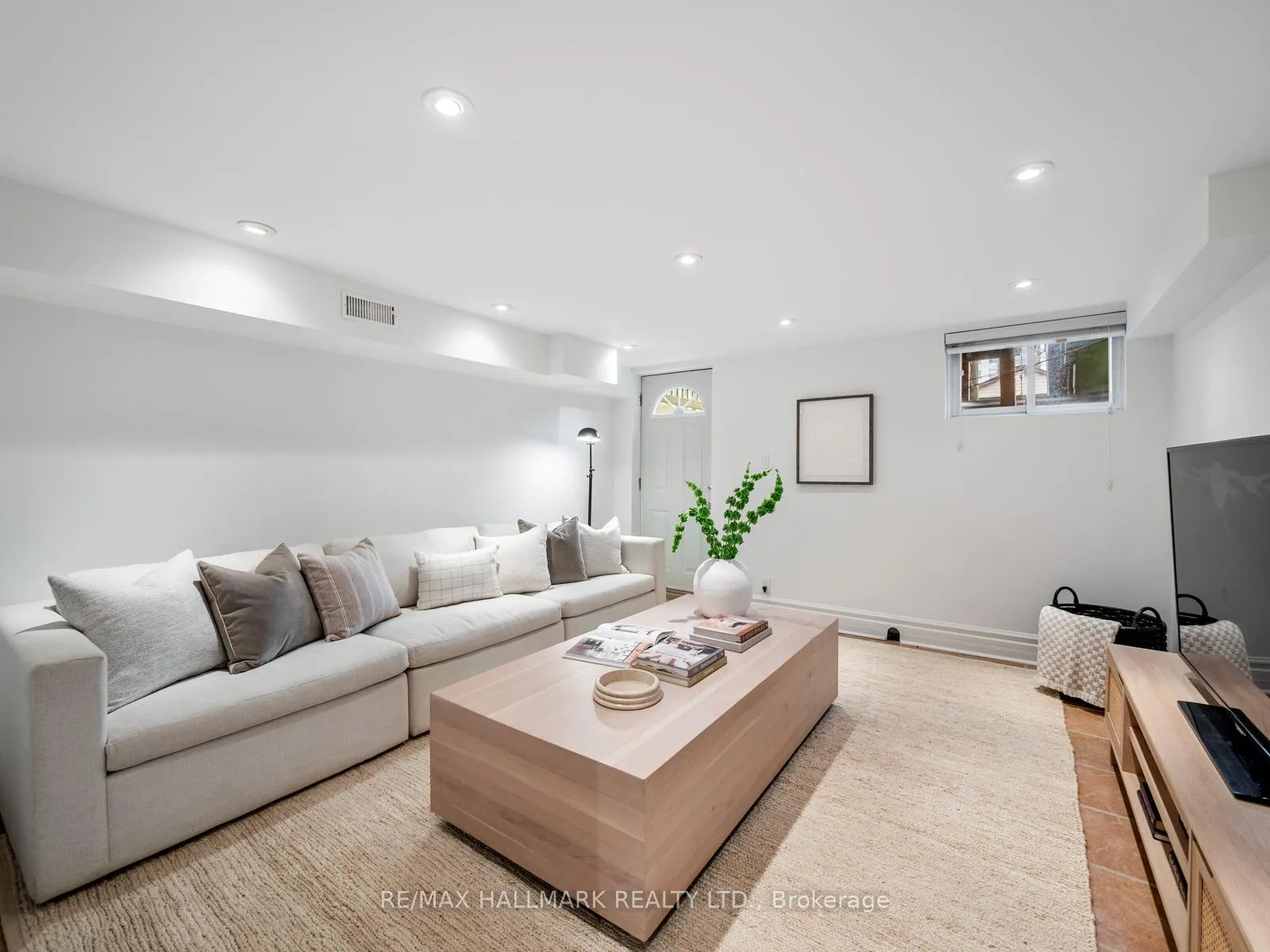 Photo 39 of 144 Floyd Avenue, Toronto, Broadview North — HOMEH