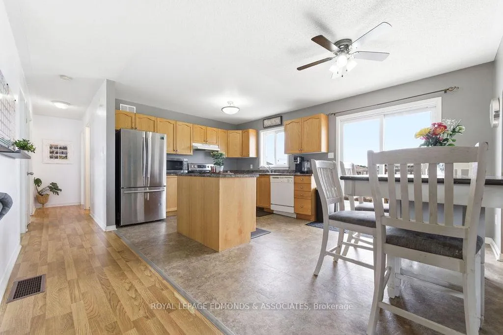 Photo 10 of 416 Sweezey Court, Pembroke, Pembroke — HOMEH