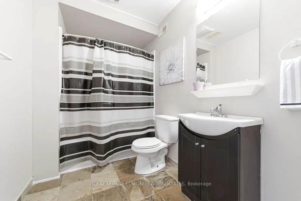 Photo 31 of 416 Sweezey Court, Pembroke, Pembroke — HOMEH