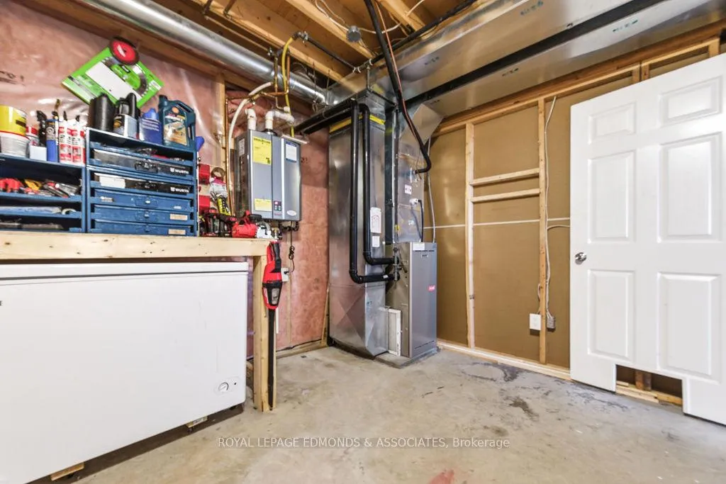 Photo 33 of 416 Sweezey Court, Pembroke, Pembroke — HOMEH
