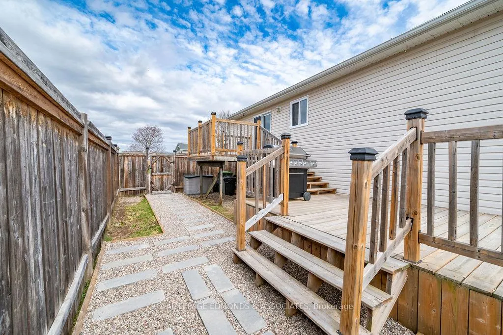 Photo 36 of 416 Sweezey Court, Pembroke, Pembroke — HOMEH