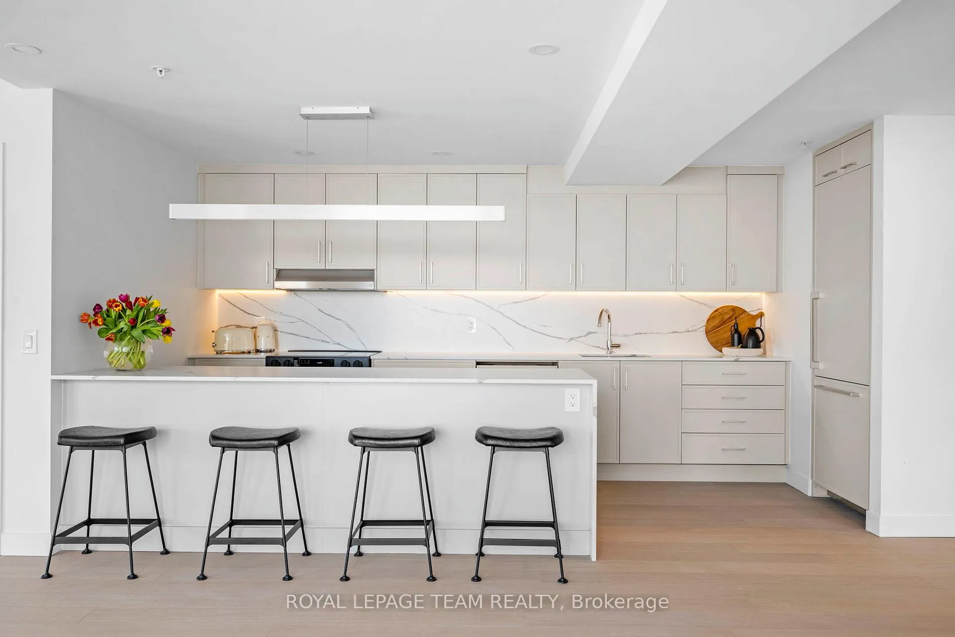 Photo 6 of Unit 507, 398 Roosevelt Avenue, Ottawa, Westboro West — HOMEH