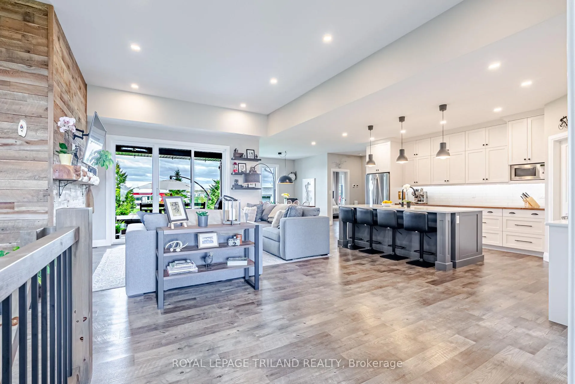 Photo 6 of 2686 Harris Road, Thames Centre, Rural Thames Centre — HOMEH