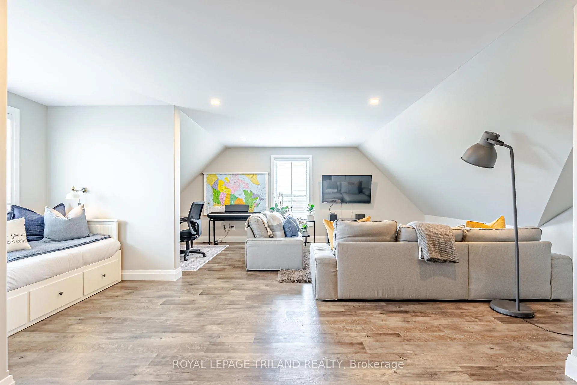 Photo 32 of 2686 Harris Road, Thames Centre, Rural Thames Centre — HOMEH