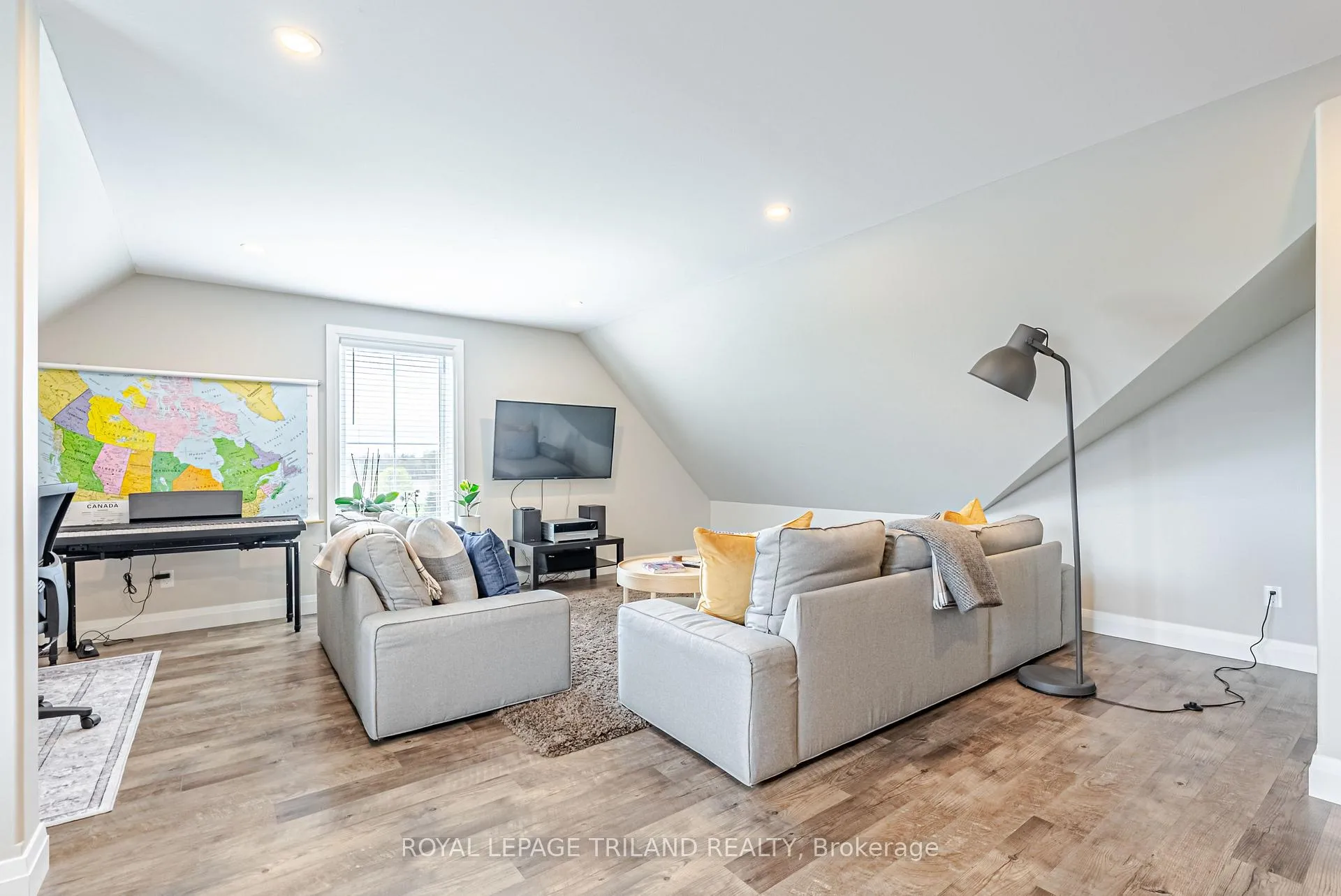 Photo 33 of 2686 Harris Road, Thames Centre, Rural Thames Centre — HOMEH