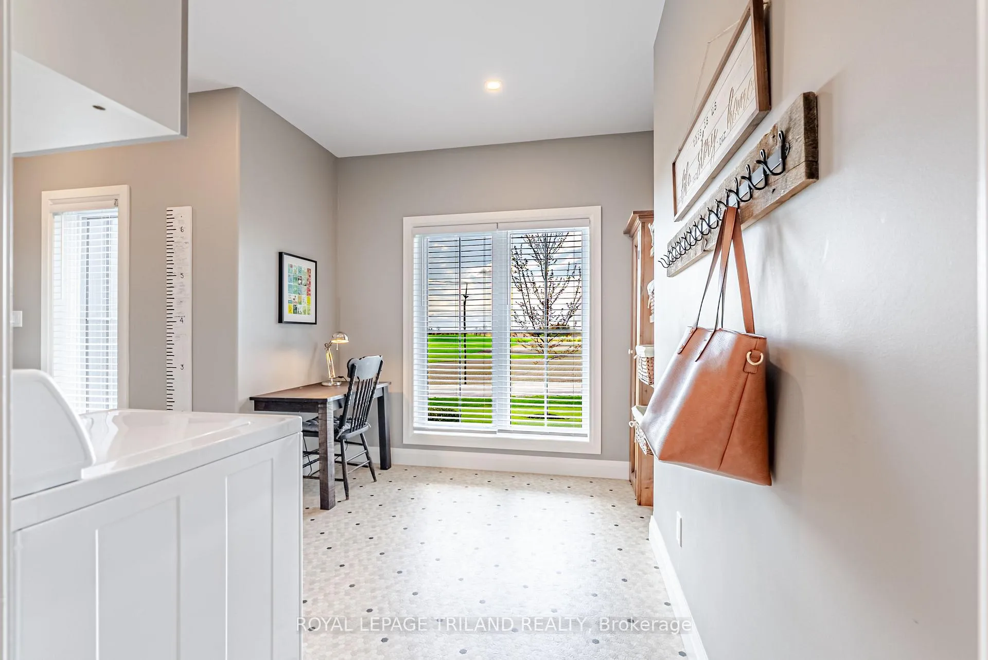 Photo 36 of 2686 Harris Road, Thames Centre, Rural Thames Centre — HOMEH