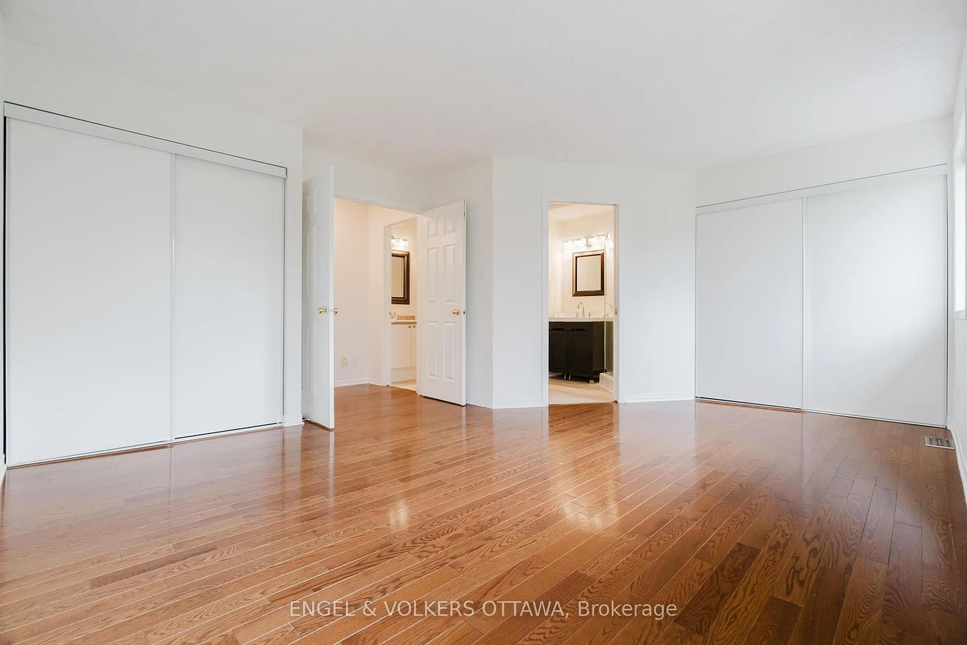 Photo 18 of 149 Duntroon Circle, Ottawa, Hunt Club Park/Greenboro — HOMEH
