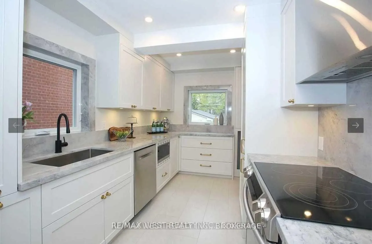Photo 11 of 472 Roselawn Avenue, Toronto, Lawrence Park South — HOMEH