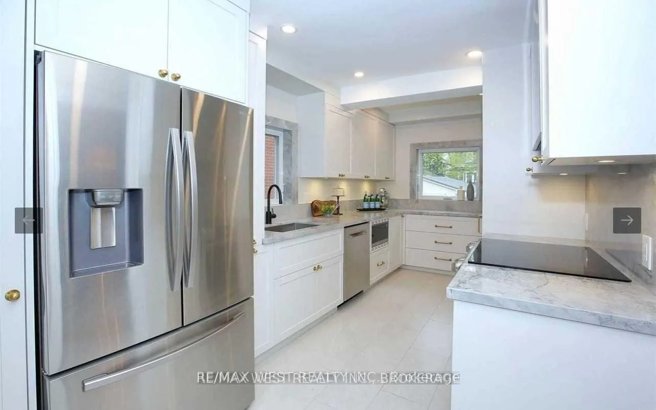 Photo 12 of 472 Roselawn Avenue, Toronto, Lawrence Park South — HOMEH