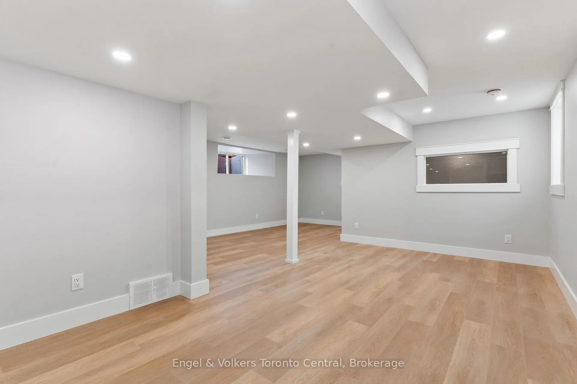 Photo 30 of 57 Crawford Street, Chatsworth — HOMEH