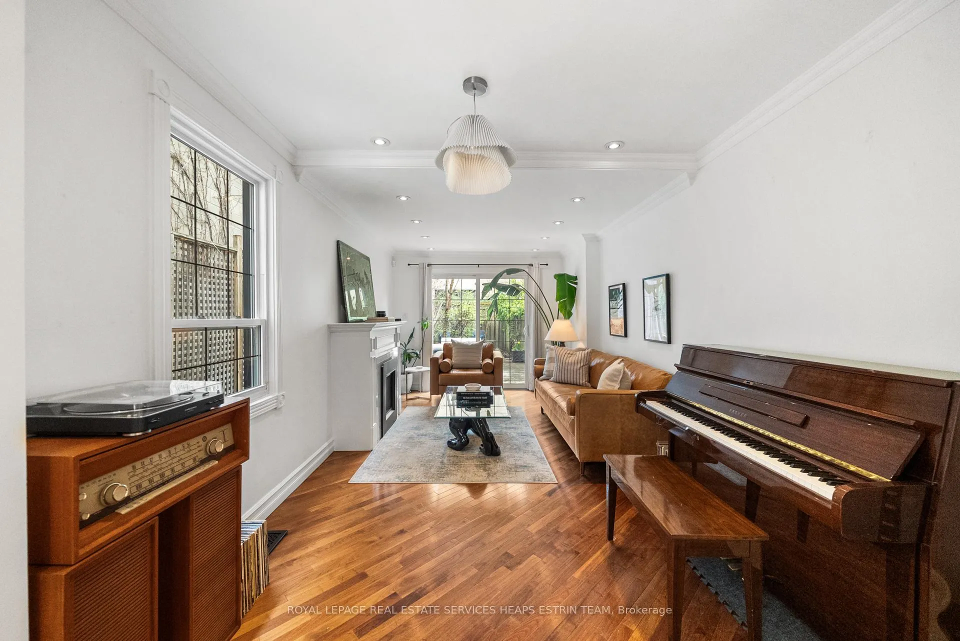 Photo 15 of 31 Birch Avenue, Toronto, Yonge-St. Clair — HOMEH